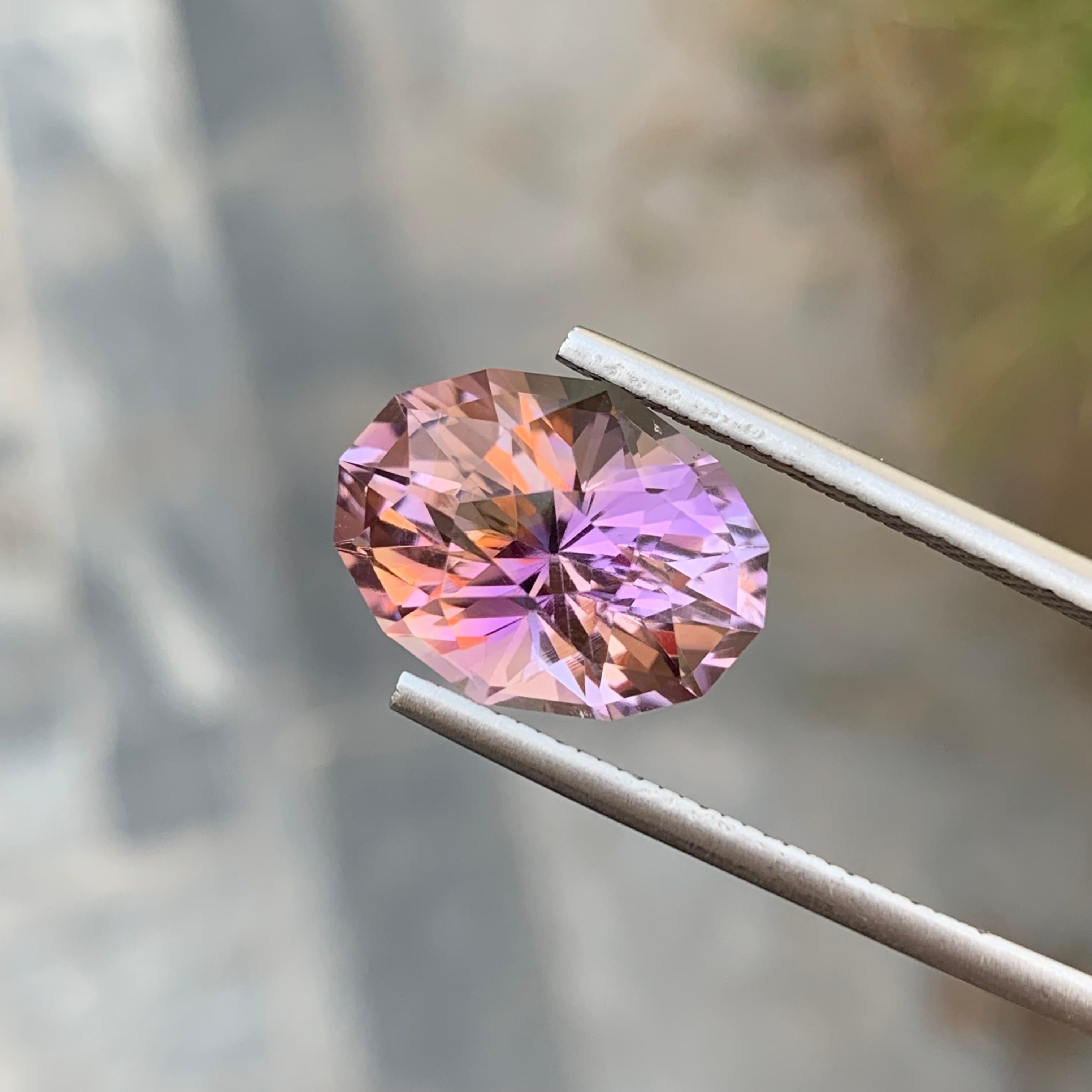 7.95 Carat Natural Loose Oval Shape Ametrine Gem For Jewellery Making  For Sale 1