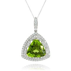7.95 cts Natural Pakistani Peridot & 1.11 cts Diamonds 18K White Gold Pendant