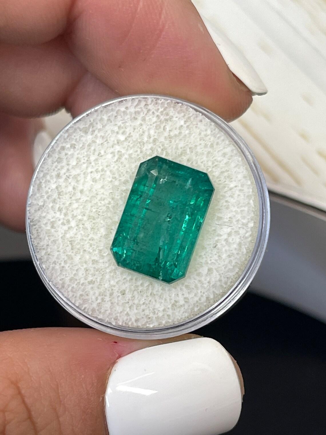 7,96 Karat 14x9 länglicher grüner sambischer Smaragd - Smaragdschliff Mai-Geburtsstein Edelstein im Zustand „Neu“ im Angebot in Jupiter, FL