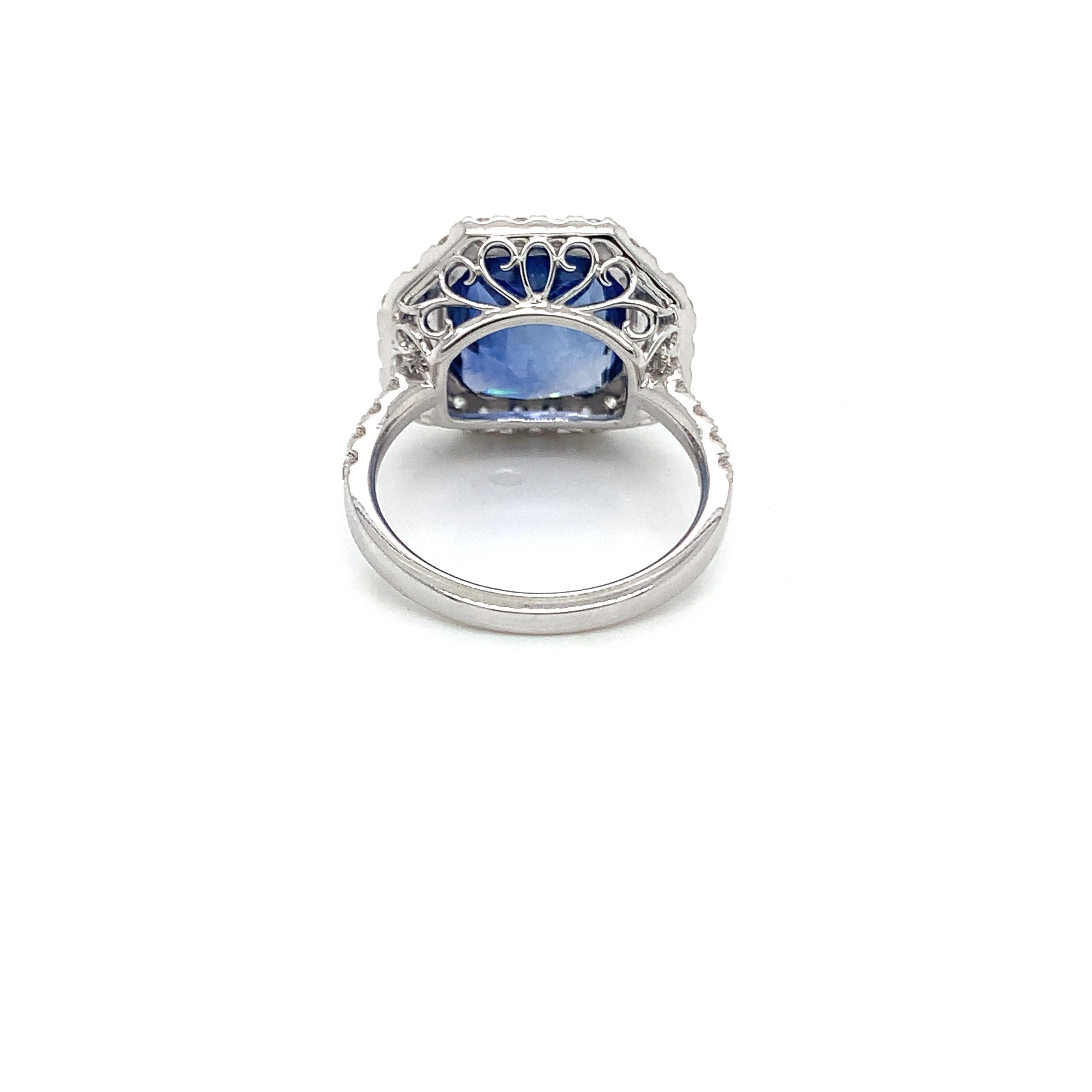 7.96 Carat Blue Sapphire & Diamond Ring in 18 Karat White Gold In New Condition For Sale In Great Neck, NY