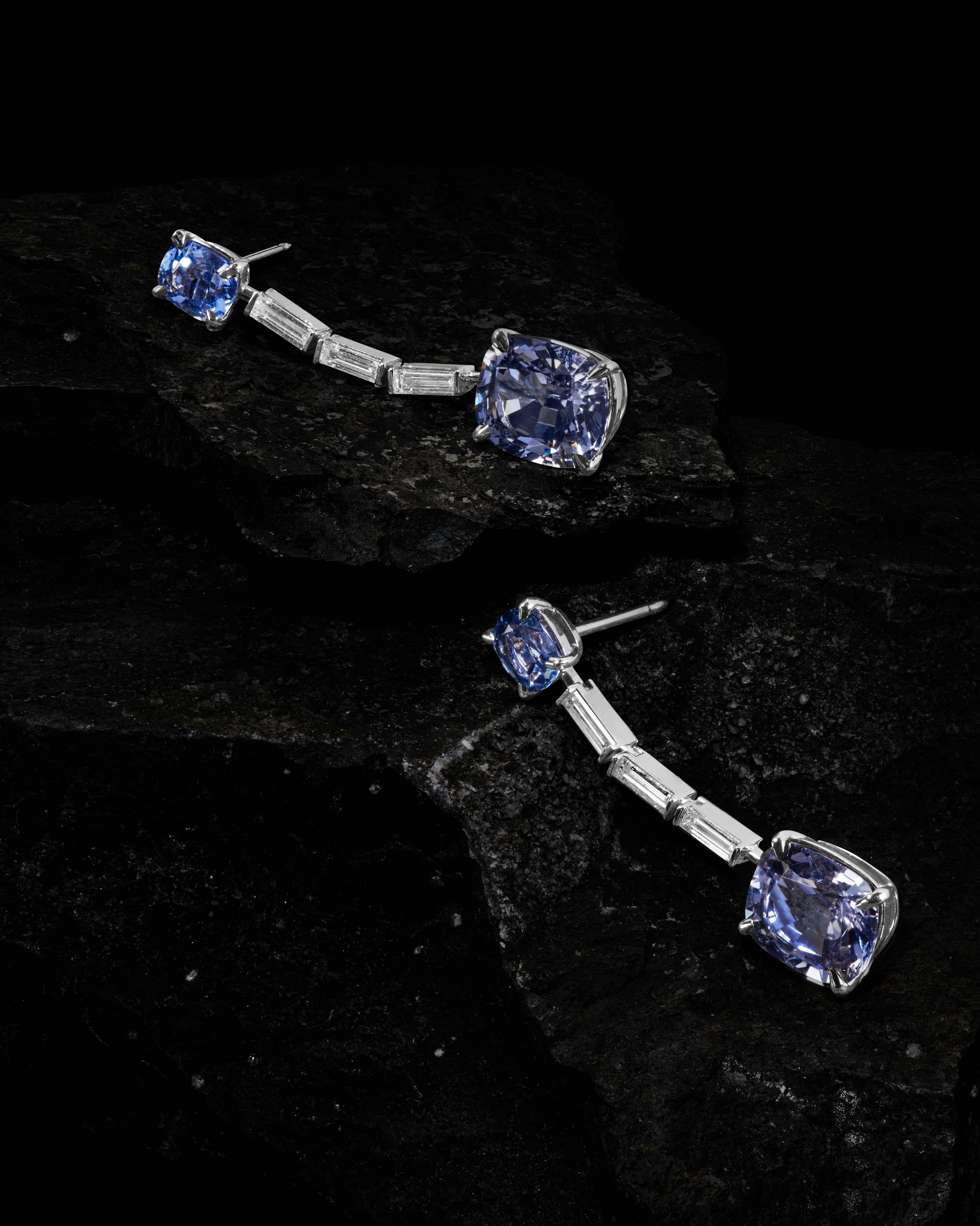 7.94 Ct. Burmese Spinel Drop Earrings, 18K White Gold In New Condition For Sale In Brooklyn, NY