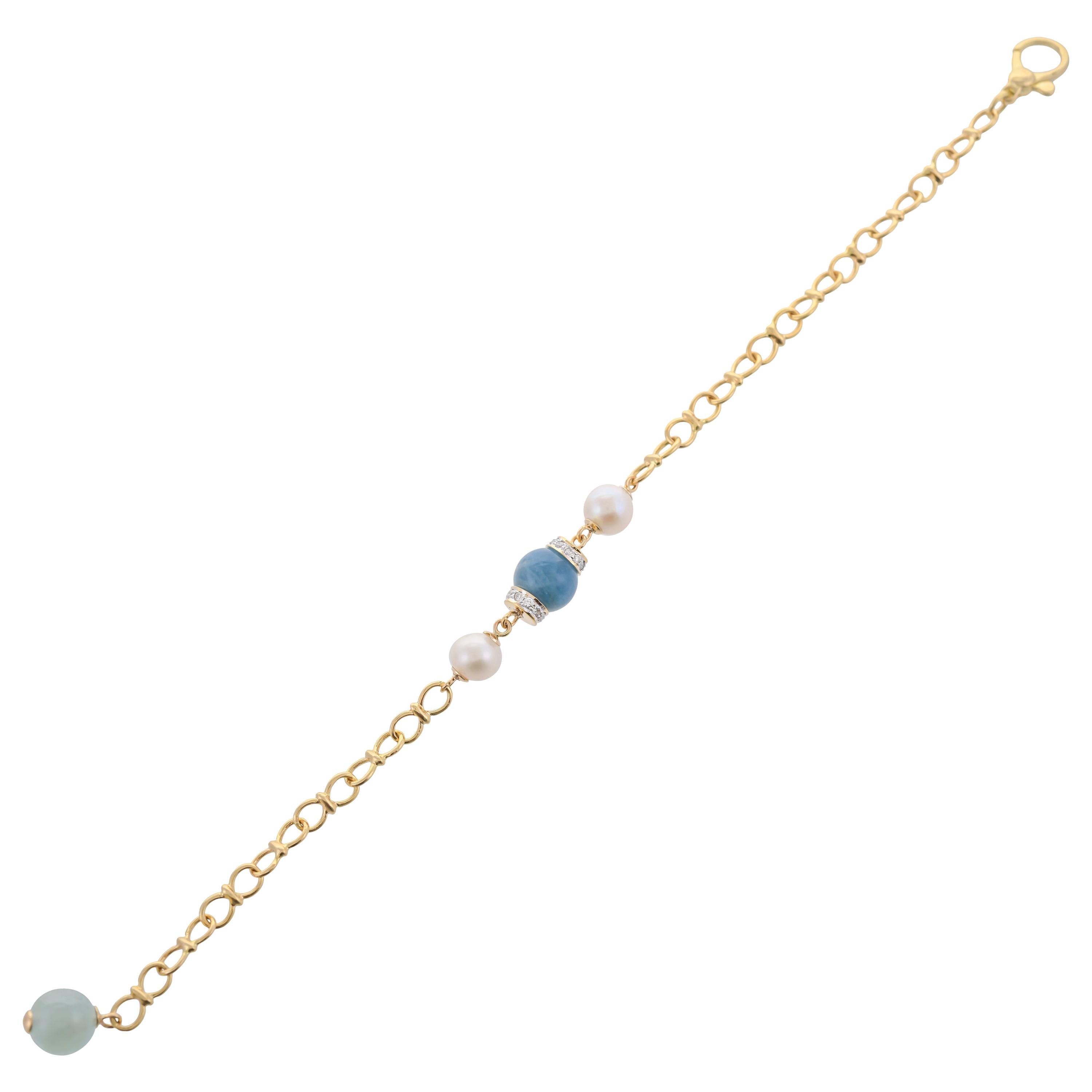 7.97 Carat Aquamarine Diamond Freshwater Pearl 18 Karat Yellow Gold Bracelet For Sale