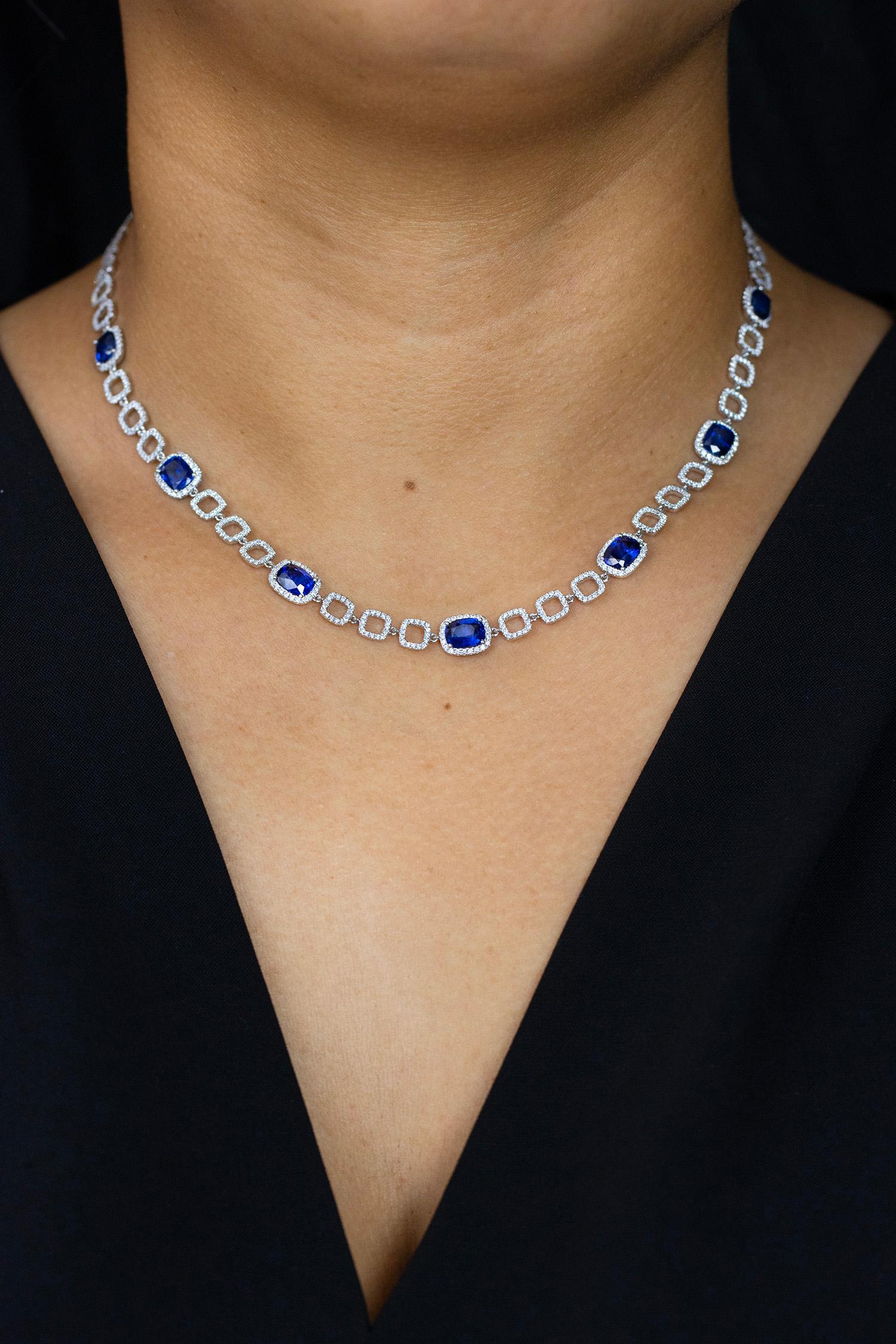 Contemporary 7.98 Carats Total Cushion Cut Blue Sapphire & Round Diamond Tennis Line Necklace For Sale