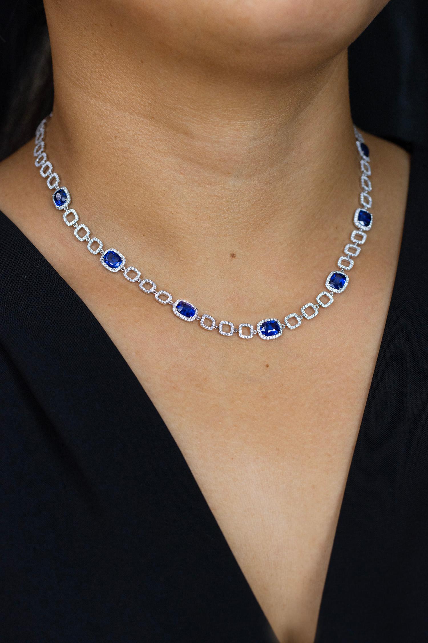 Women's 7.98 Carats Total Cushion Cut Blue Sapphire & Round Diamond Tennis Line Necklace For Sale
