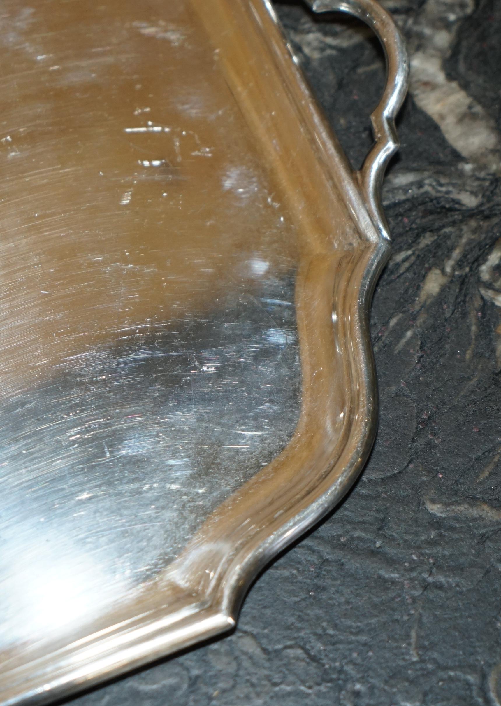 798 GRAMMI 1926 HAWKSWORTH EYRE & CO LTD VASSOIO DA SERVIZIO IN ARGENTO STERLINO SOLIDALE in vendita 3