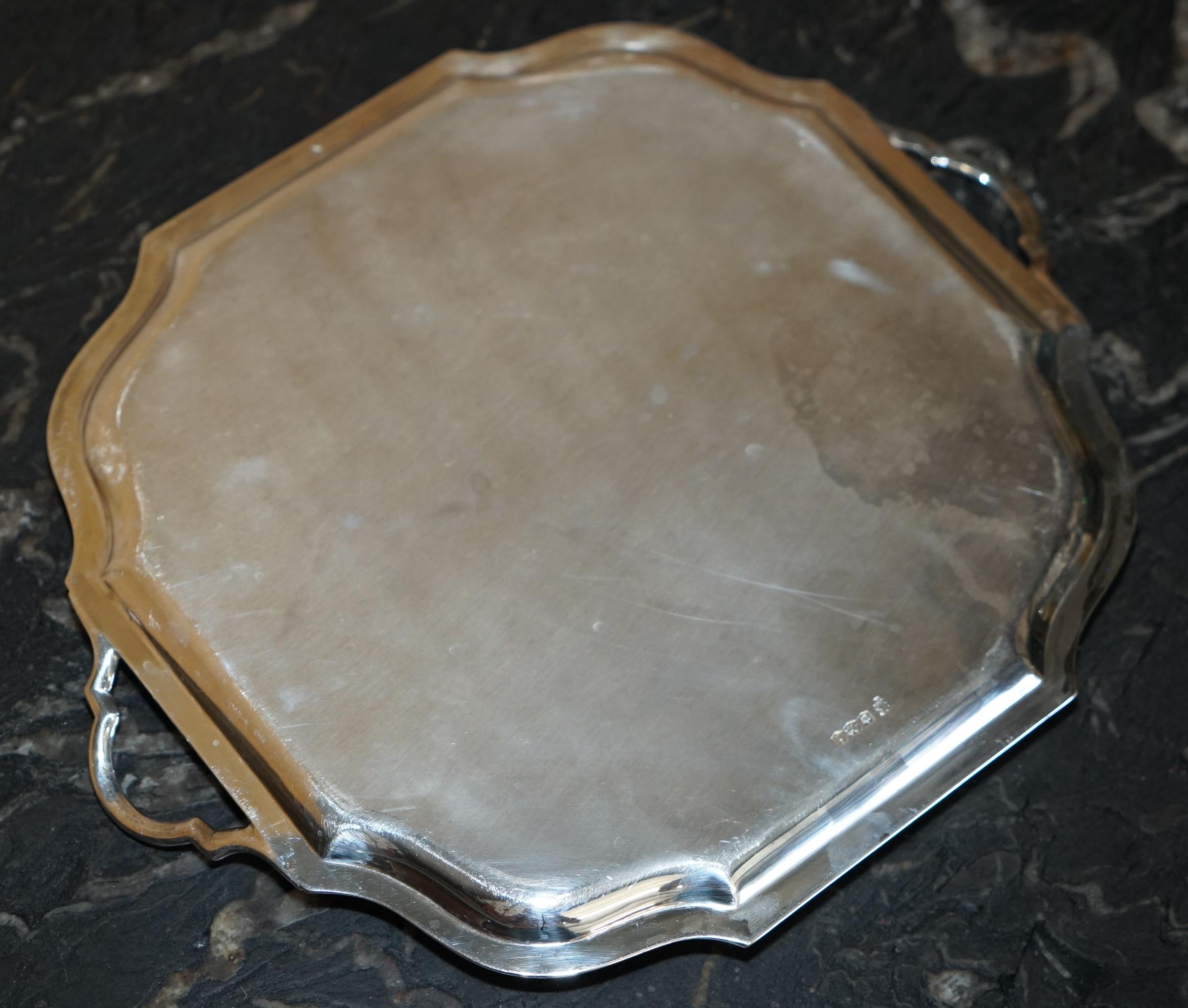 798 GRAMMI 1926 HAWKSWORTH EYRE & CO LTD VASSOIO DA SERVIZIO IN ARGENTO STERLINO SOLIDALE in vendita 5