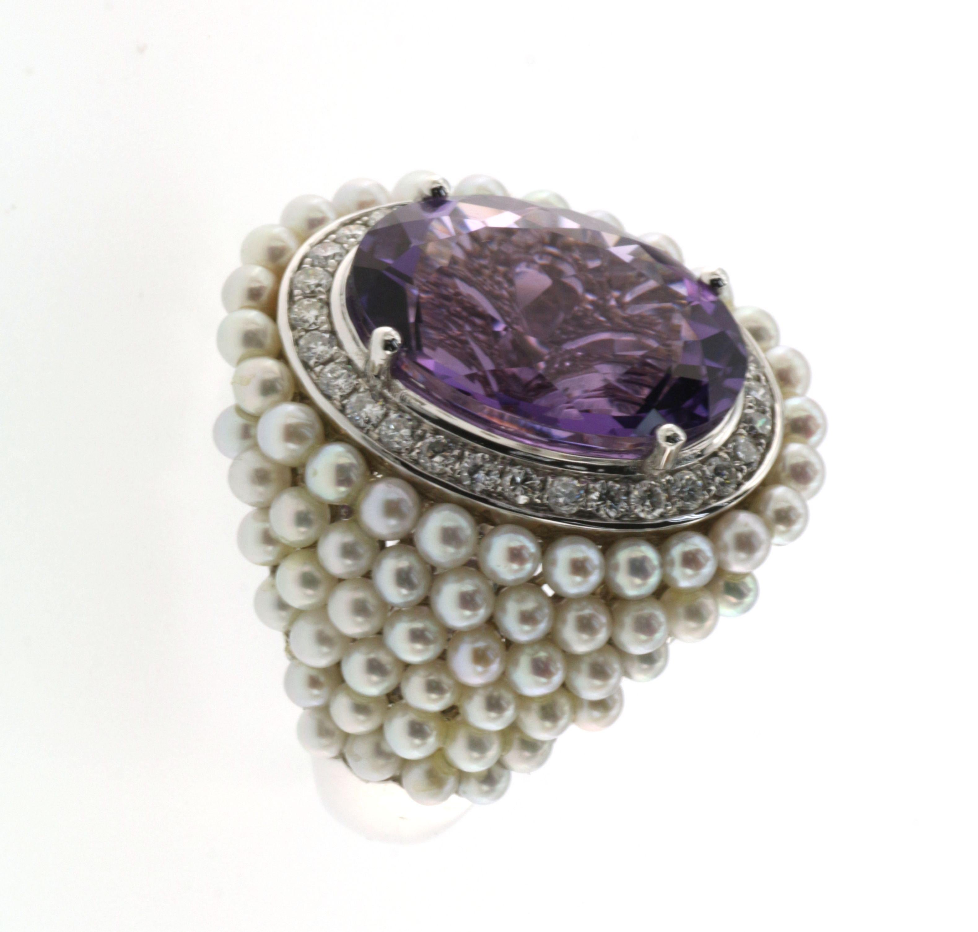 Vintage 7,98 Karat Amethyst-Diamant-Perlen-Cocktailring mit 14k Weißgold (Zeitgenössisch)