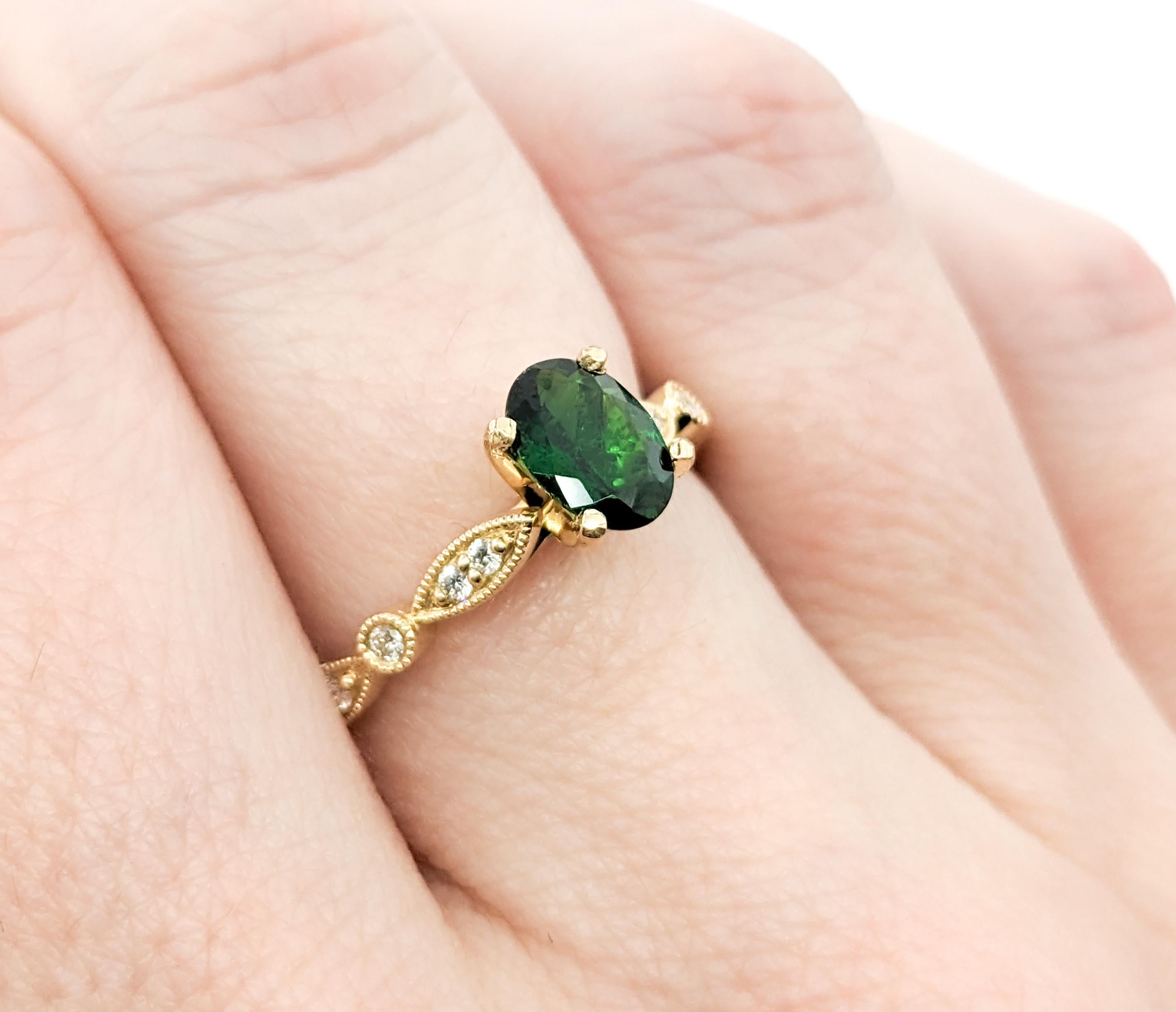 .79ct Tsavorite garnet & Diamond Ring In Yellow Gold For Sale 3