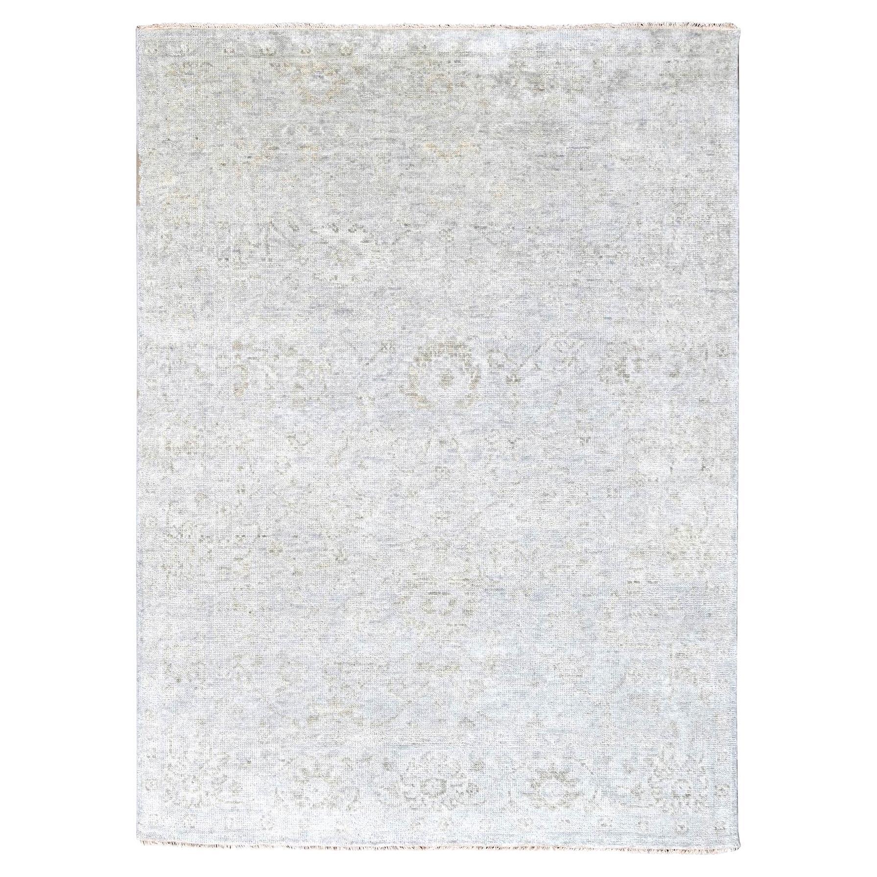 7'9"x9'8" Cloud Gray Supple Collection Tone On Tone Hand Knotted Wool Runner Rug For Sale