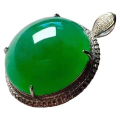 Used 7Caat Jade Diamond Pendant 18 Karat White Gold Duel Use as Ring