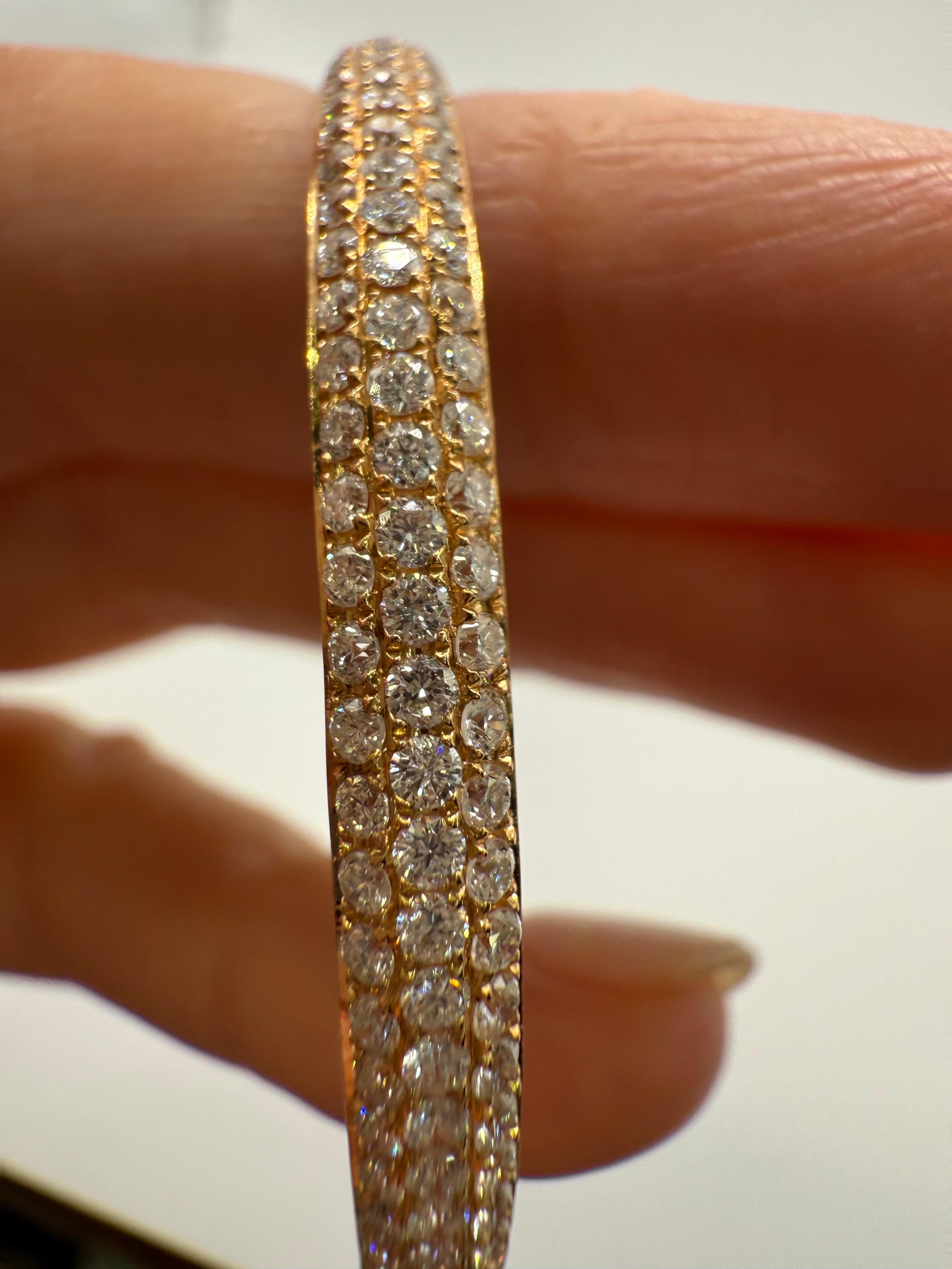 7ct Large Pave Hoop earrings 18KT rose gold In New Condition For Sale In Boca Raton, FL