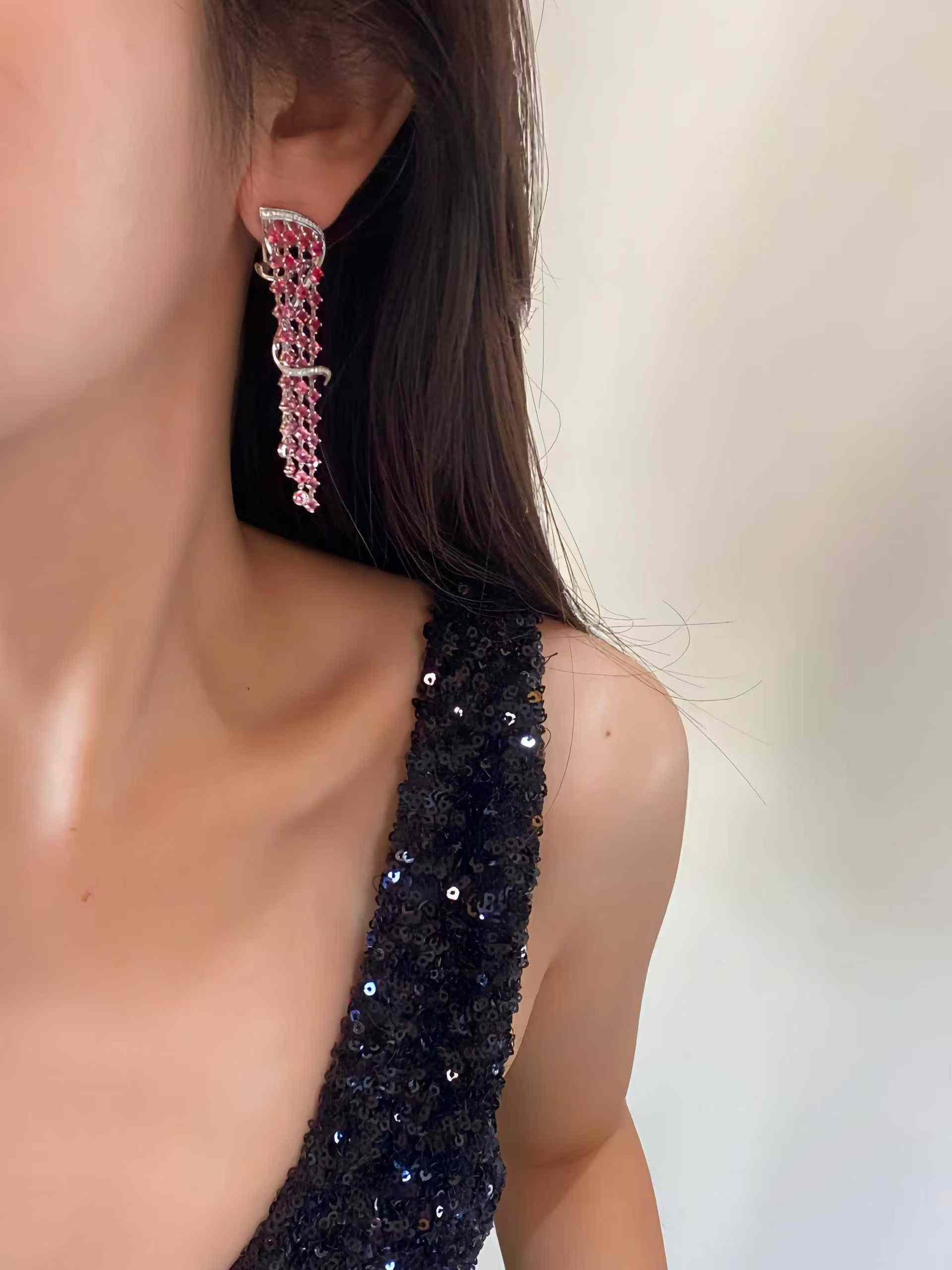 7ct Spinel & 0.15ct White Diamond 4-Row Drop Earrings in 18k White Gold en vente 4