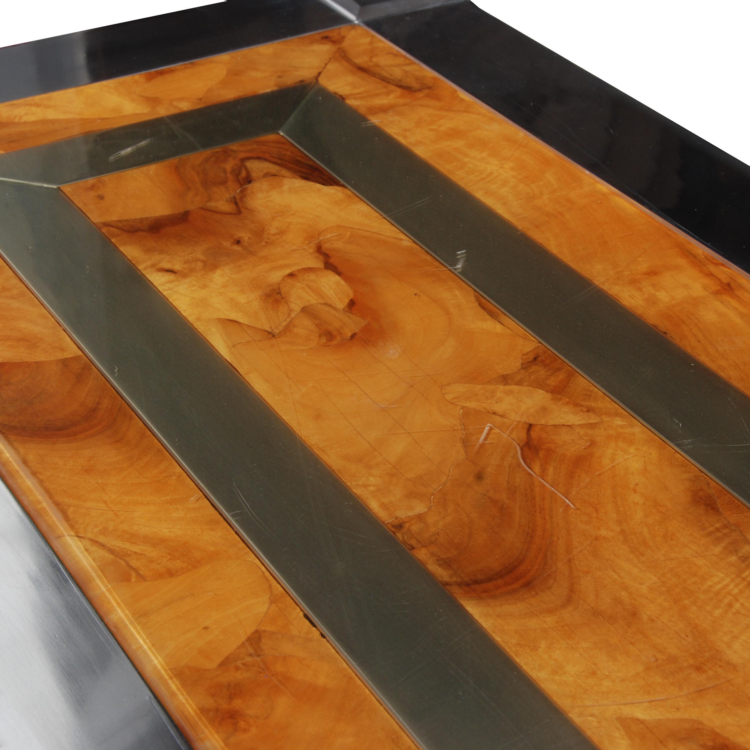 Leon Rosen für Pace Collection Anrichte aus genopptem Holz und Chrom im Angebot 6