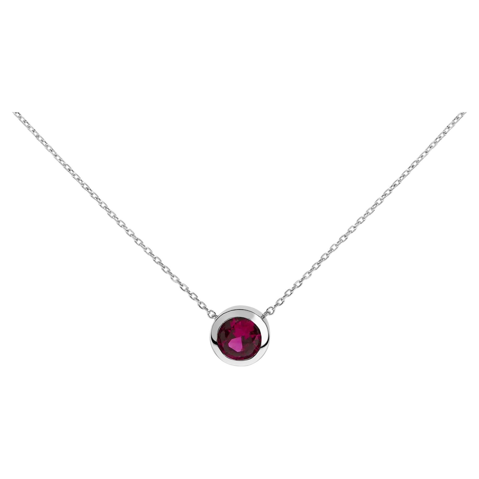 Collana con ciondolo di rubino rosso creato con castone da 7 mm in A. Silver - 18" pollici
