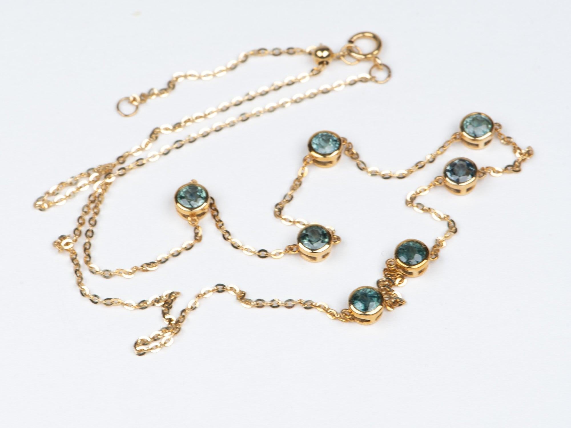 7p Collana a stazione con zaffiro Montana incastonato in oro 14K 17,5