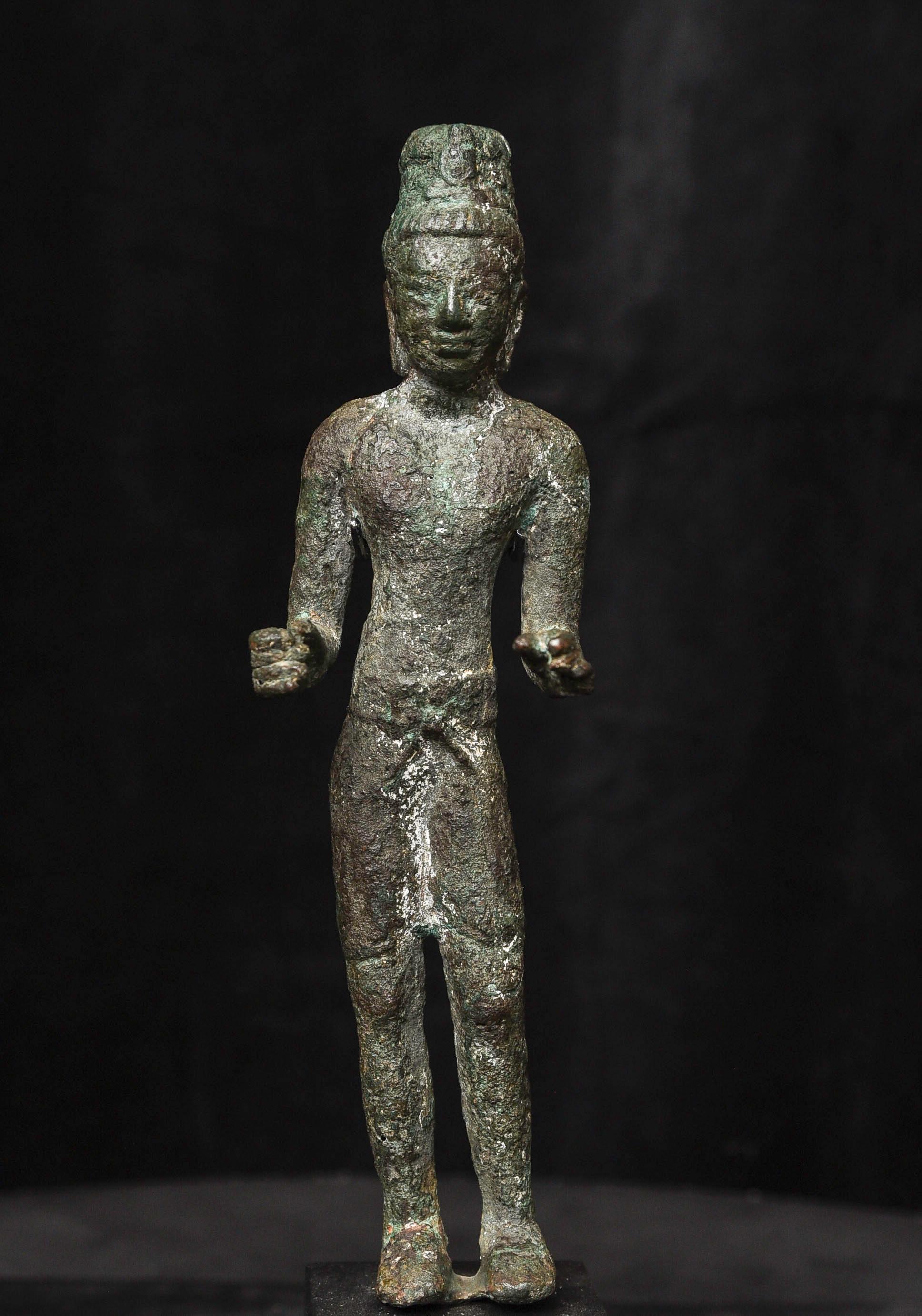 Thaïlandais Bouddha ou bodhisattva Prakhon Chai en bronze massif du 7e/9e siècle - 9688 en vente