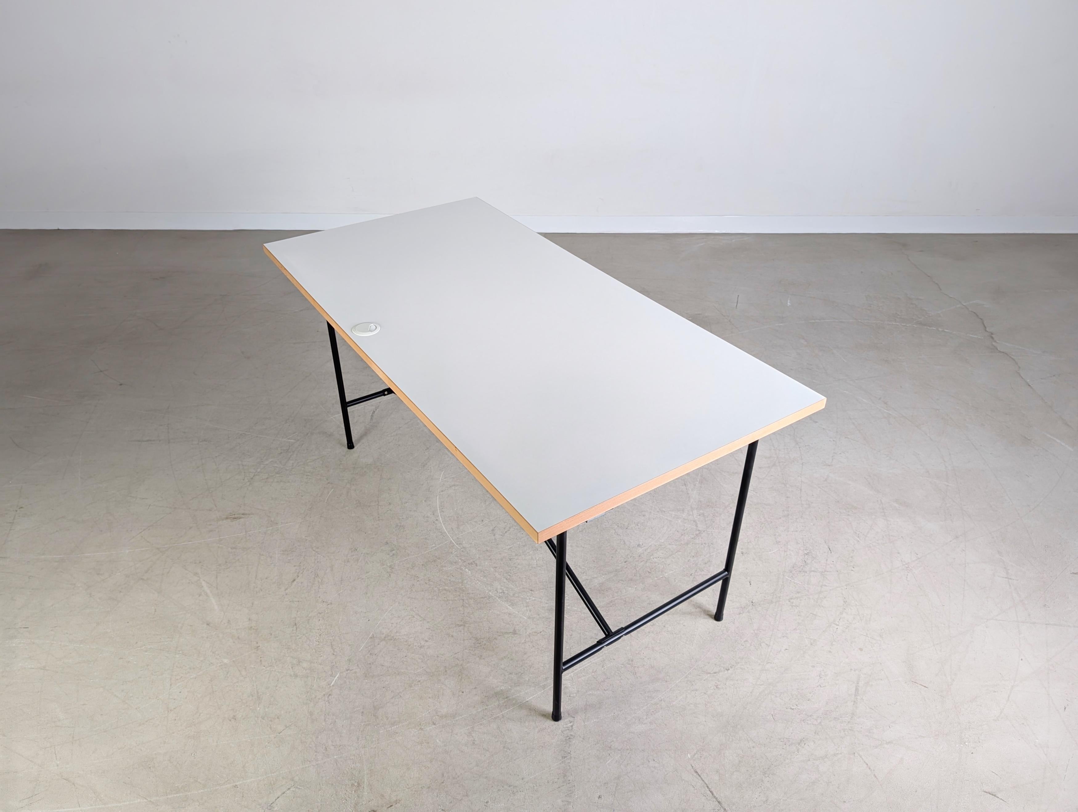 7x Original Egon Eiermann Schreibtisch Richard Lampert Metall For Sale 1