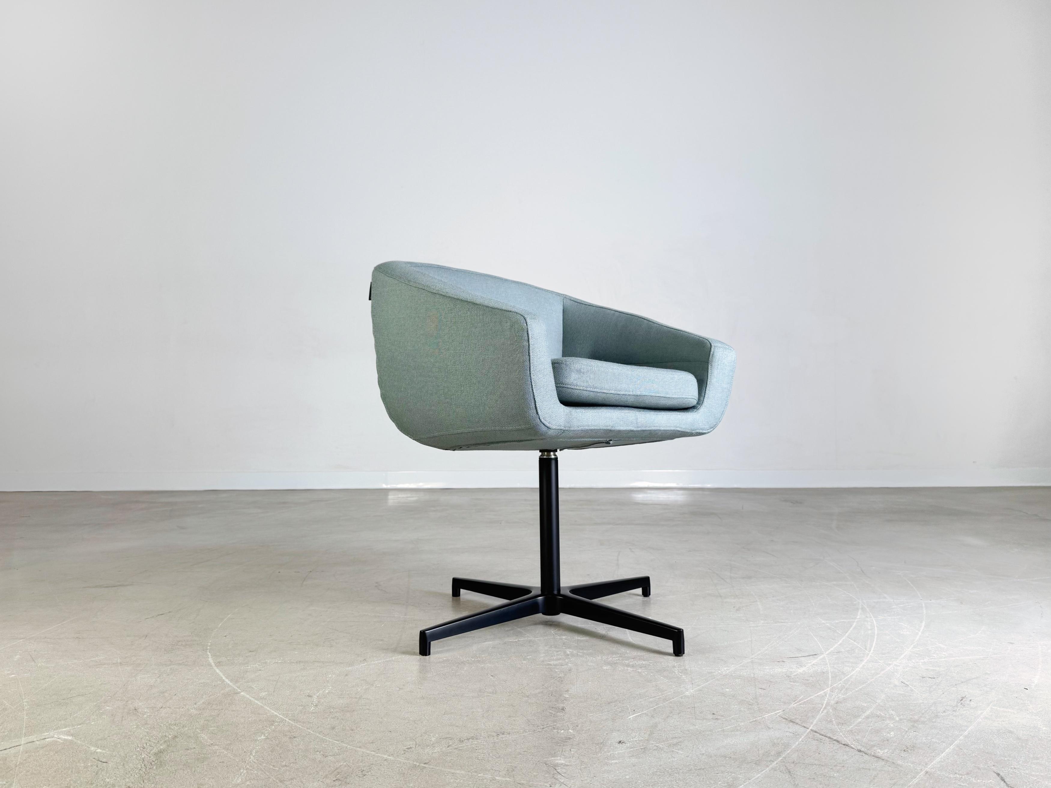 7x Softline Aiko Swivel Drehsessel Stuhl Armlehnstuhl Lounge In Excellent Condition For Sale In Berlin, DE