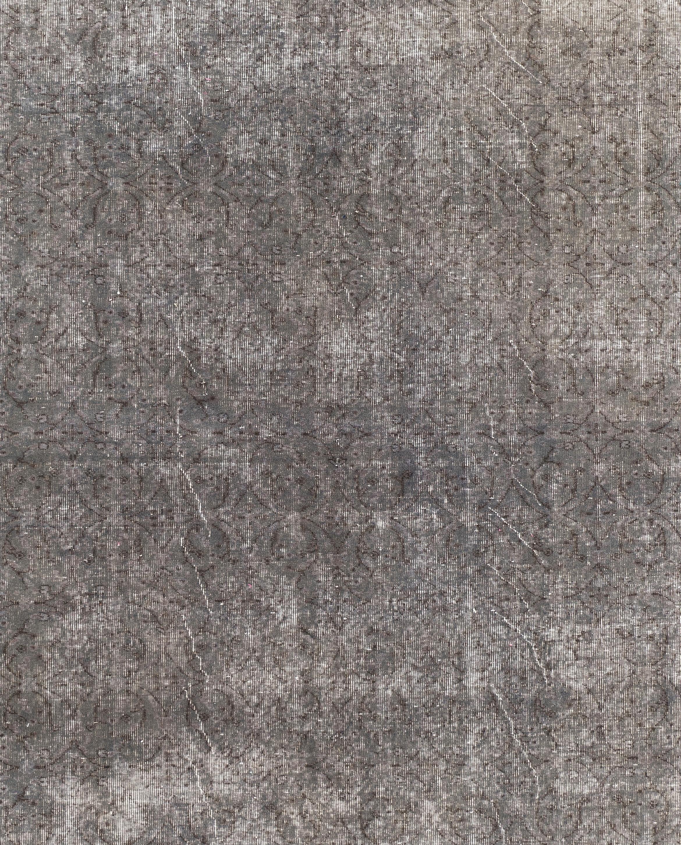 Hand-Knotted 7x10 Ft Turkish Handmade Rug in Gray for Modern Homes, Distressed Vintage Carpet For Sale