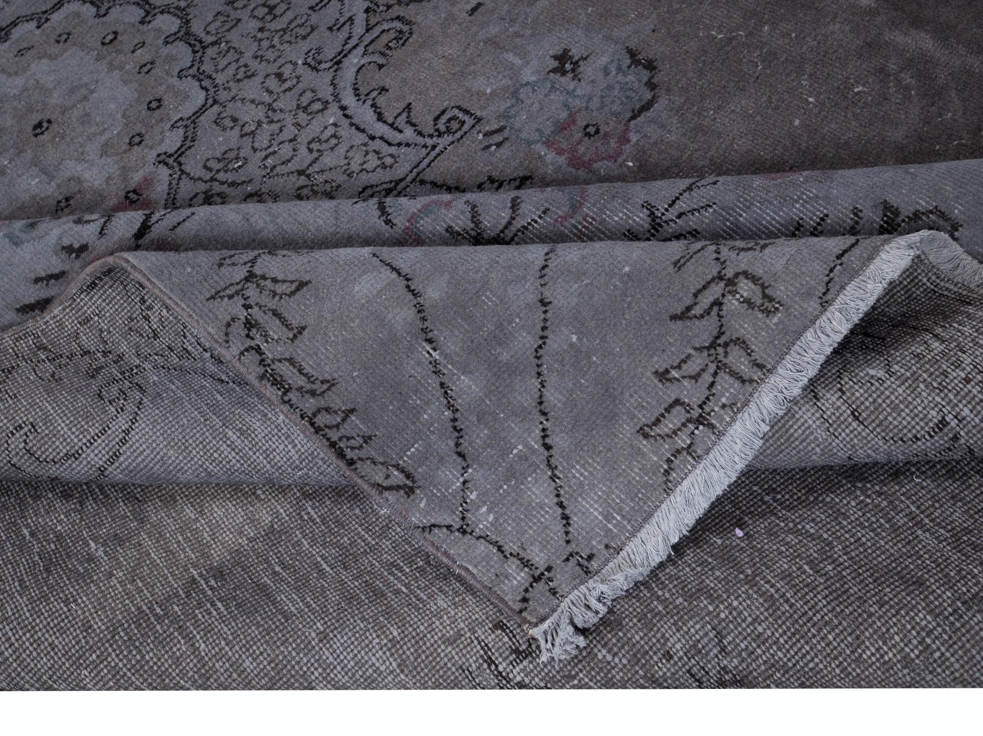 7x10 Fuß dekorativer handgefertigter türkischer europäischer Designteppich in grauen und braunen Tönen (Moderne) im Angebot