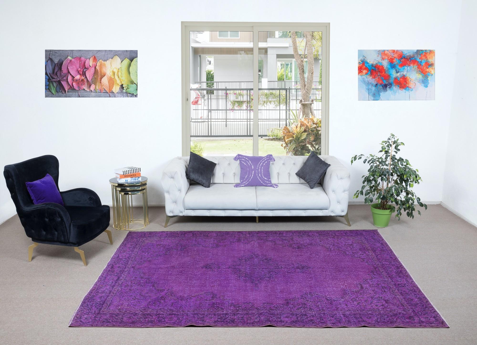 7x10 Ft Handmade Turkish Purple Area Rug, Ideal for Modern Interiors In Good Condition For Sale In Philadelphia, PA