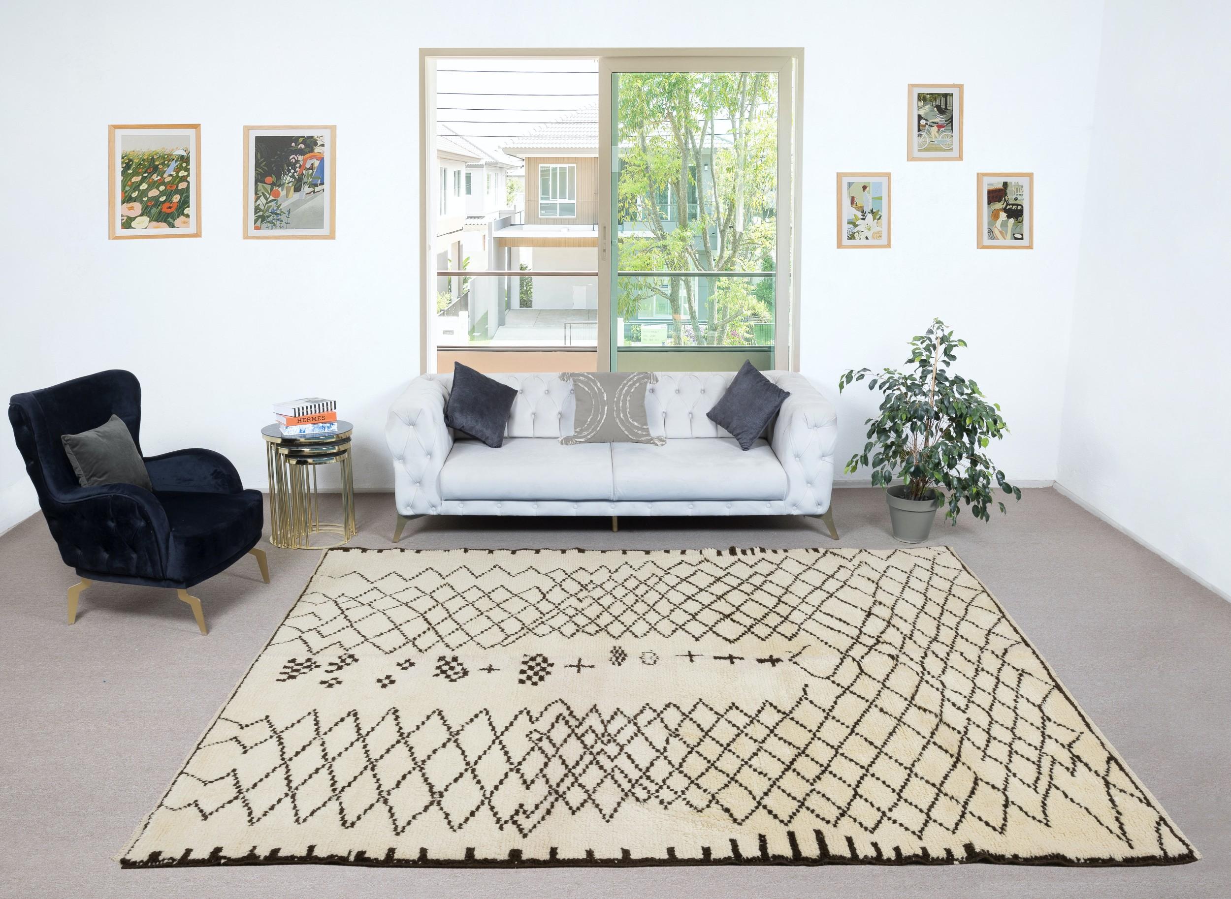 Turkish 7x10 Ft Modern Moroccan Tulu Rug, 100% Natural Wool, Beni Ourain Carpet For Sale