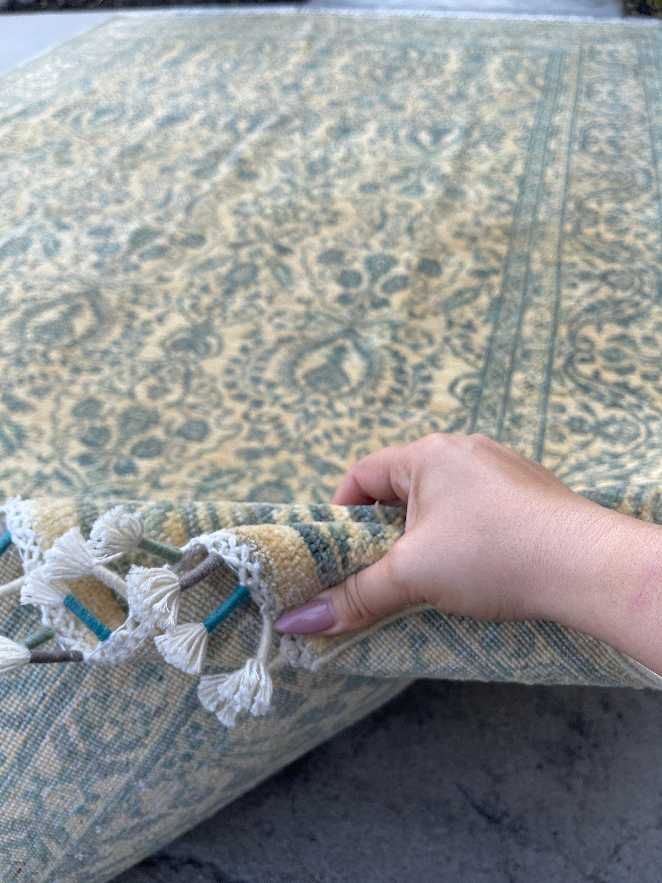Handgeknüpfter, gedämpfter, afghanischer Teppich Premium, handgesponnen aus afghanischer Wolle (21. Jahrhundert und zeitgenössisch) im Angebot