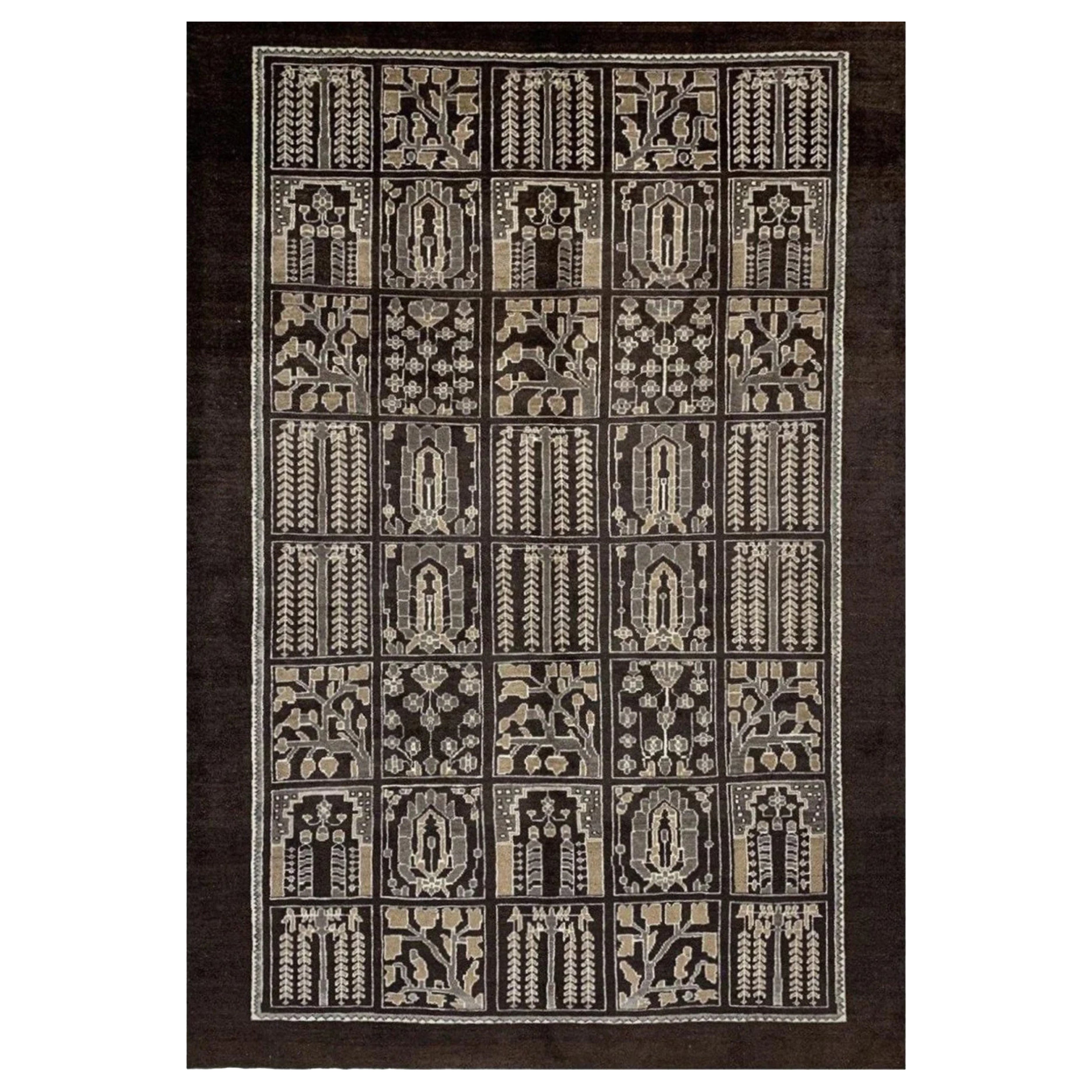 7x10 Hand-Knotted Shiraz Wool Area Rug with Geometric Design For Sale
