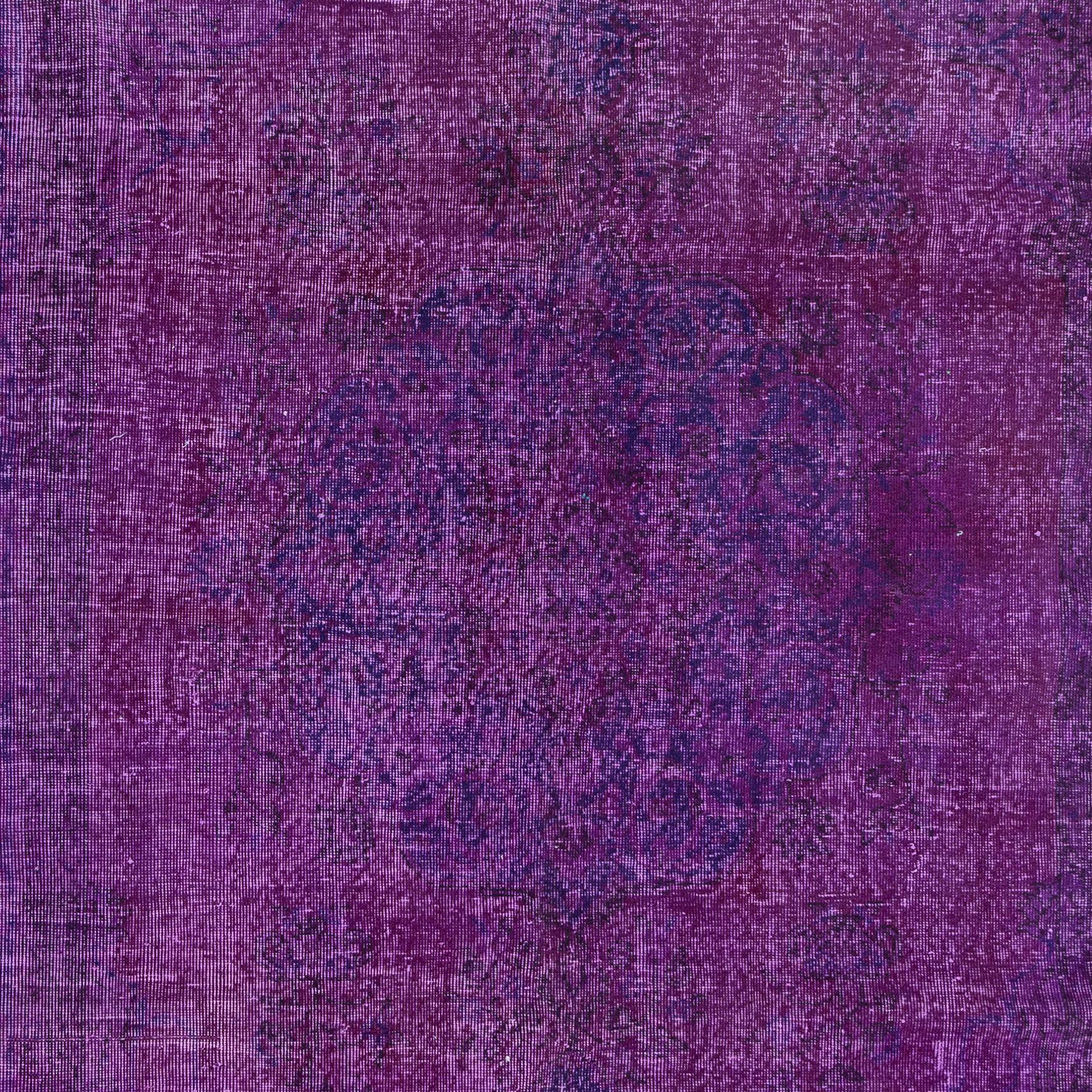 Modern 7x10.2 Ft Contemporary Handmade Turkish Area Rug in Purple & Violet Colors For Sale
