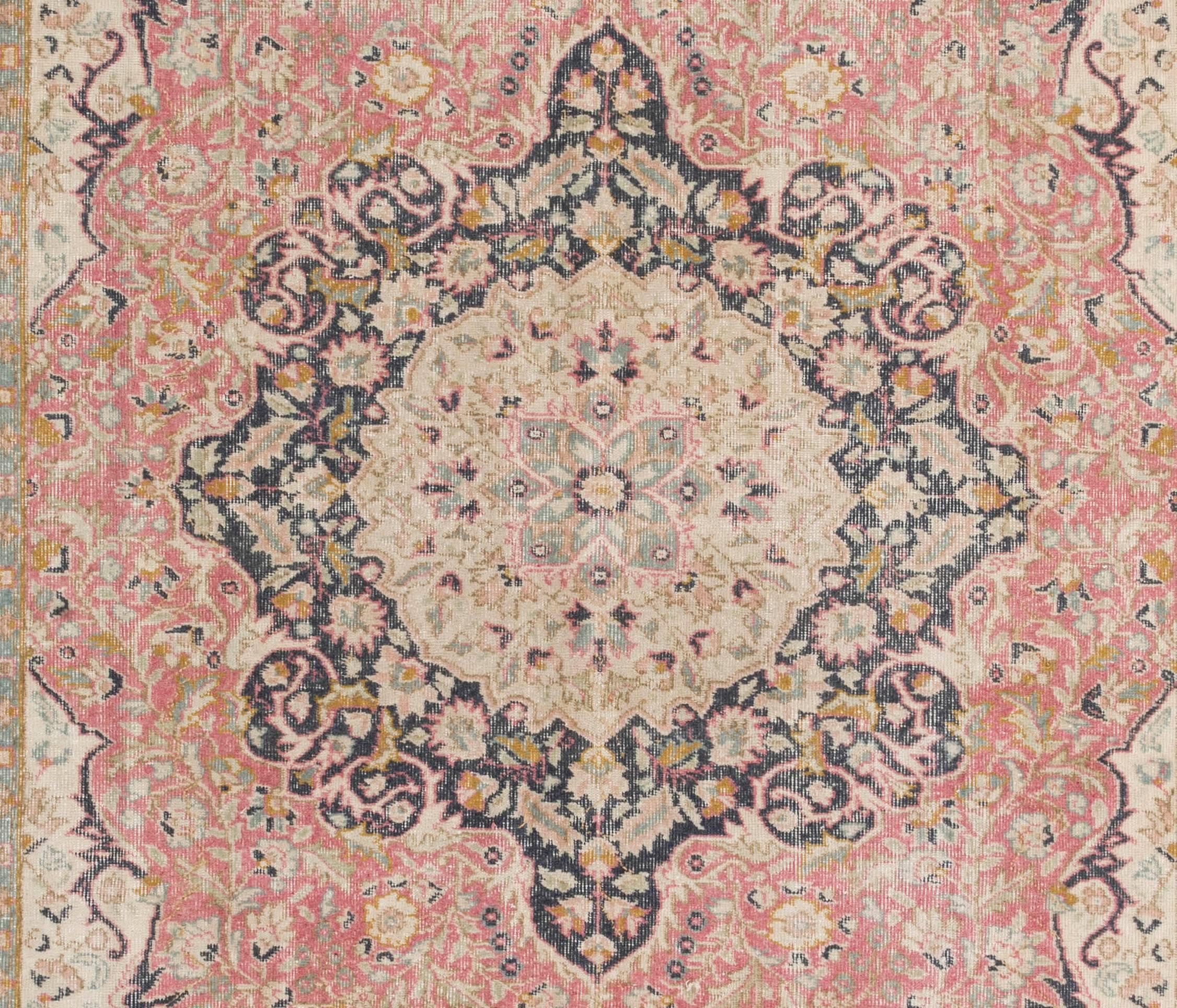 7x10 Ft Feiner halb-antiker handgeknüpfter türkischer Wollteppich in weichen Farben (Türkisch) im Angebot