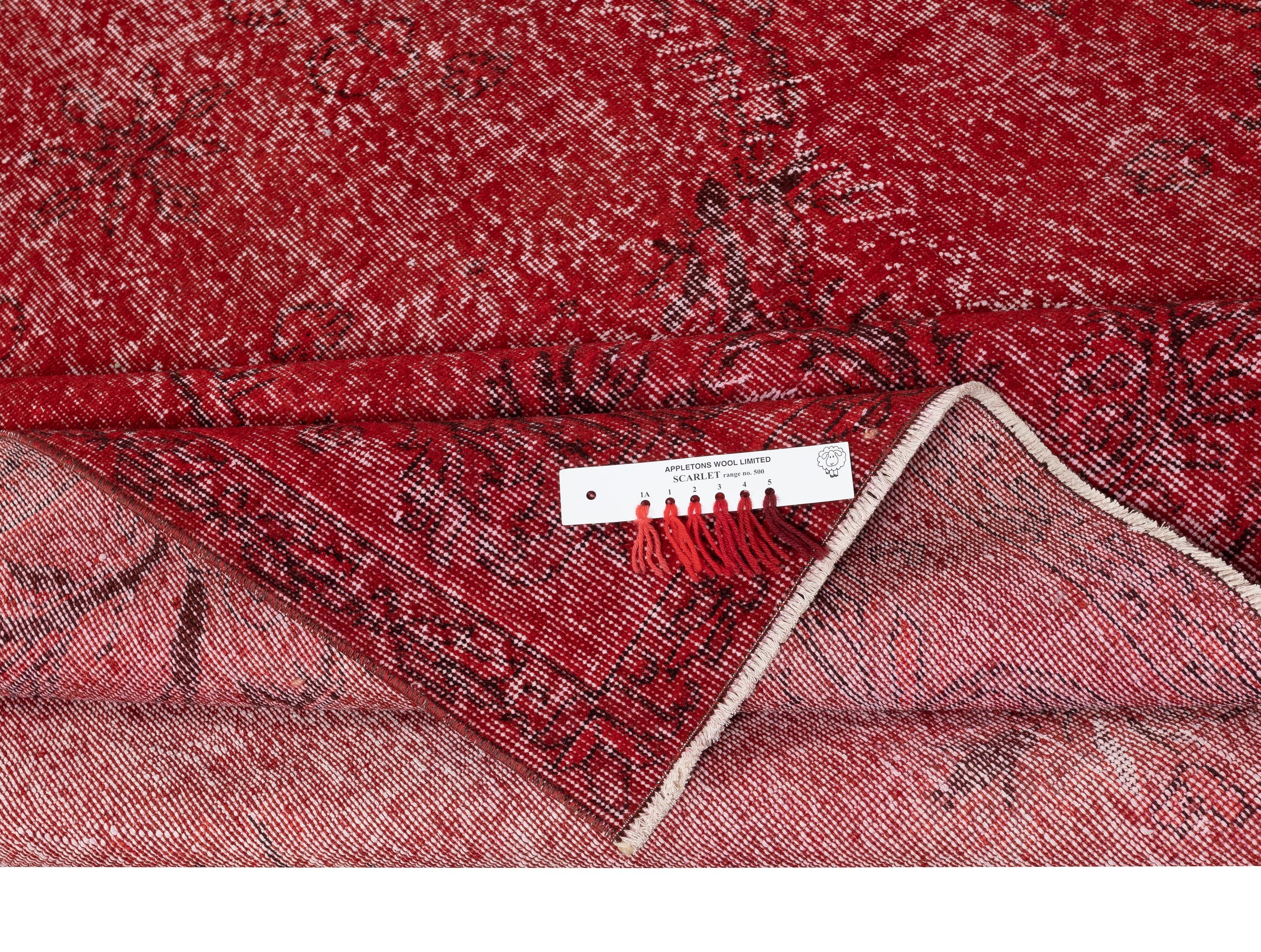 7x10.2 Ft Rot Türkisch Bereich Teppich für Schlafzimmer. Handgefertigter Vintage-Teppich für das Wohnzimmer (Moderne) im Angebot