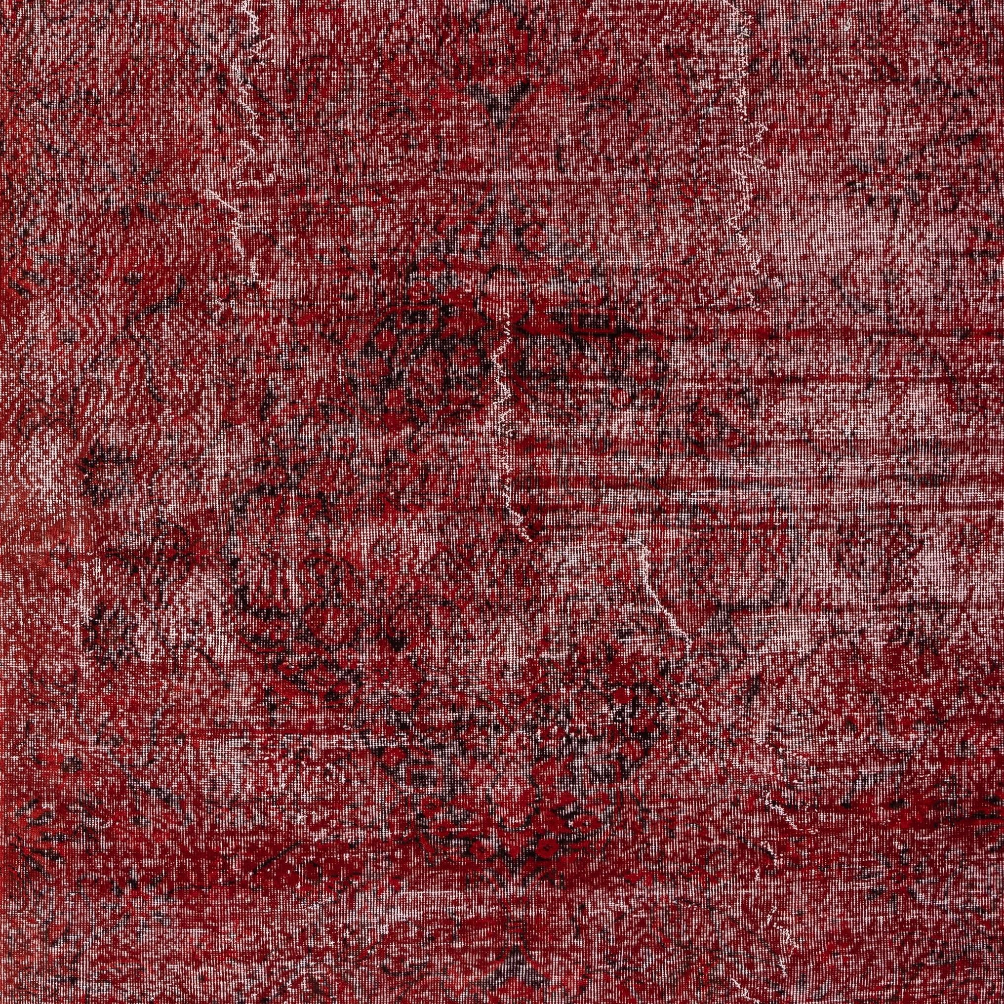 7x10.3 Ft Handgefertigter türkischer Teppich. Vintage Rot überfärbt Bereich Teppich für Wohnzimmer (Türkisch) im Angebot