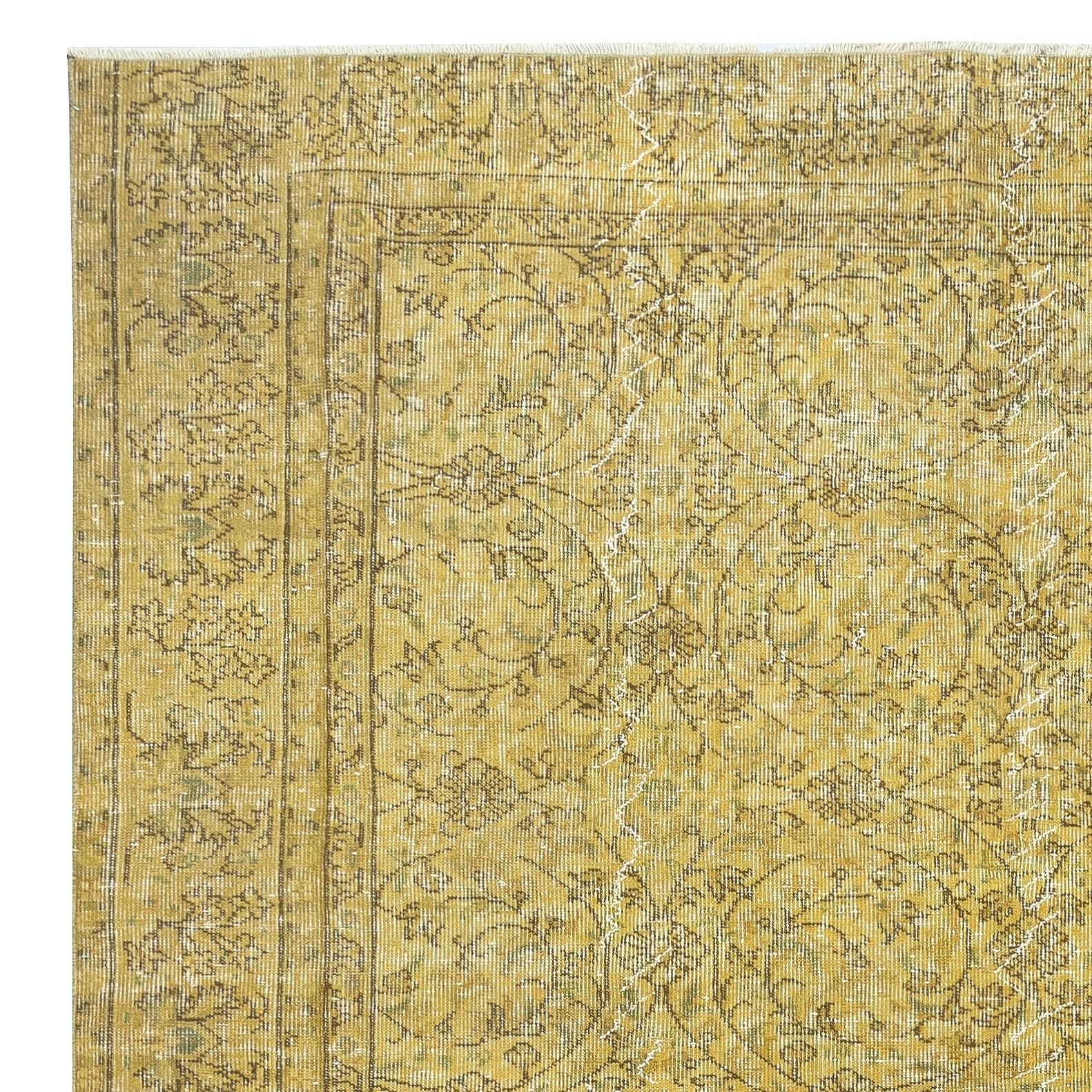7x10.3 Ft Gelber handgefertigter Teppich mit floralem Design, Wohnzimmerteppich (Türkisch) im Angebot