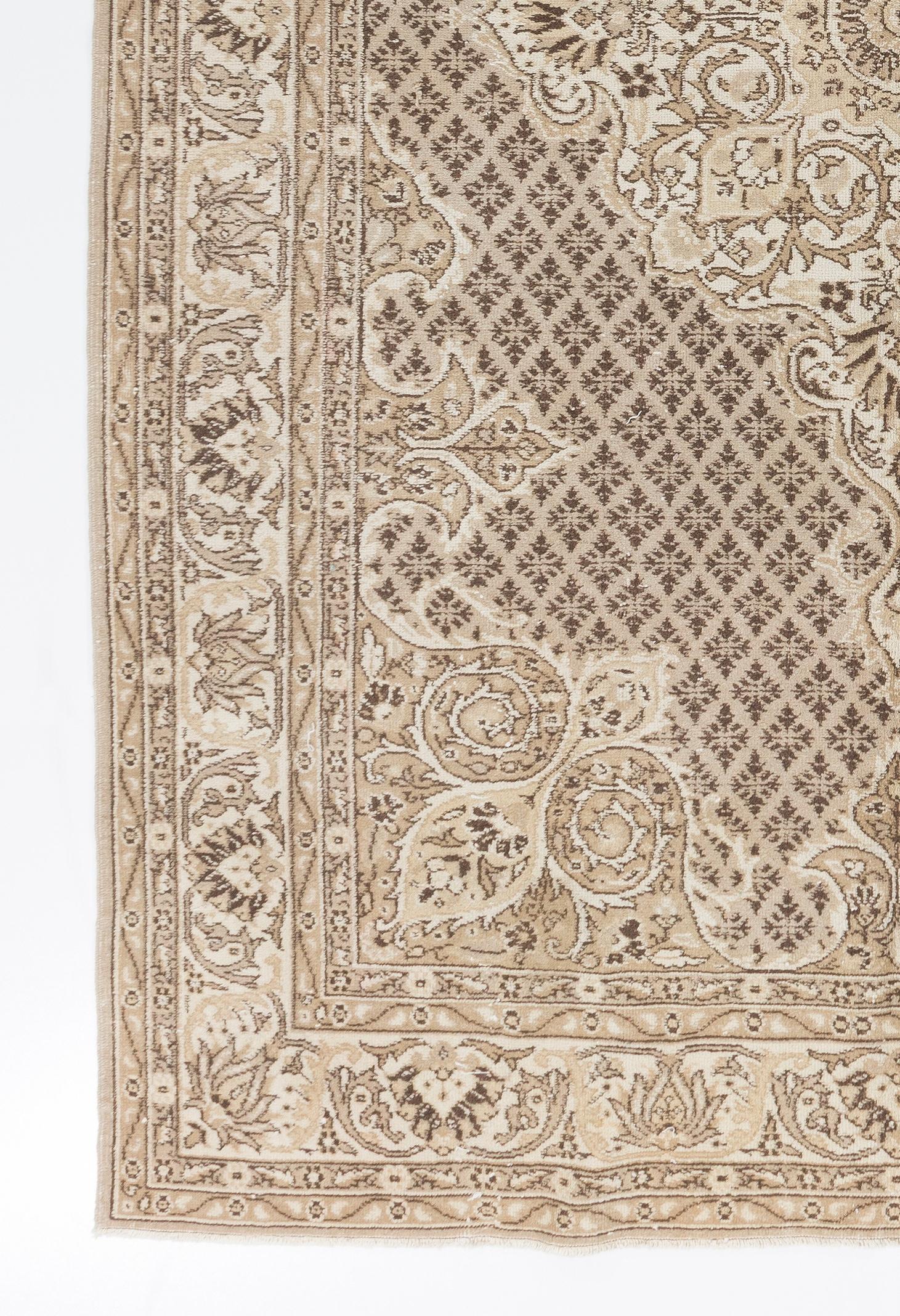 7x10.4 Ft Handgefertigter Oushak-Teppich in Beige. Vintage-Teppich für Bauernhaus-Dekor (Handgewebt) im Angebot
