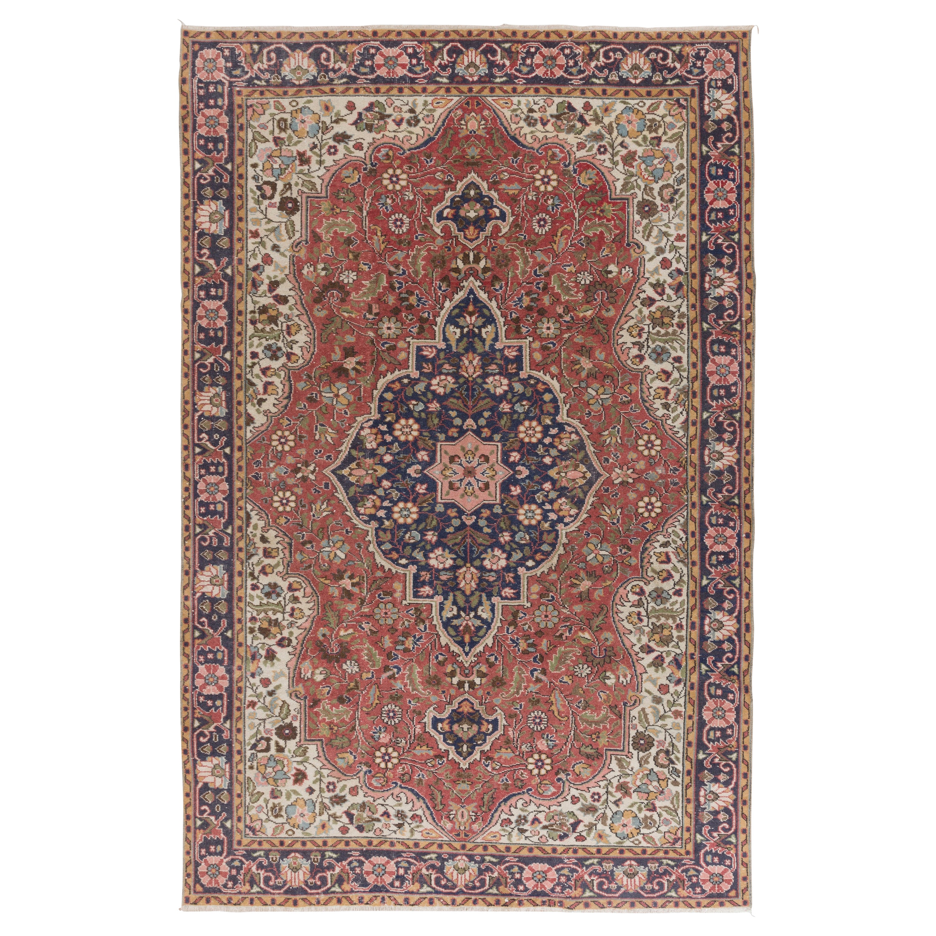 Tappeto turco vintage fatto a mano di dimensioni pari a 7x10.4 Ft in rosso e blu con vello di lana in vendita