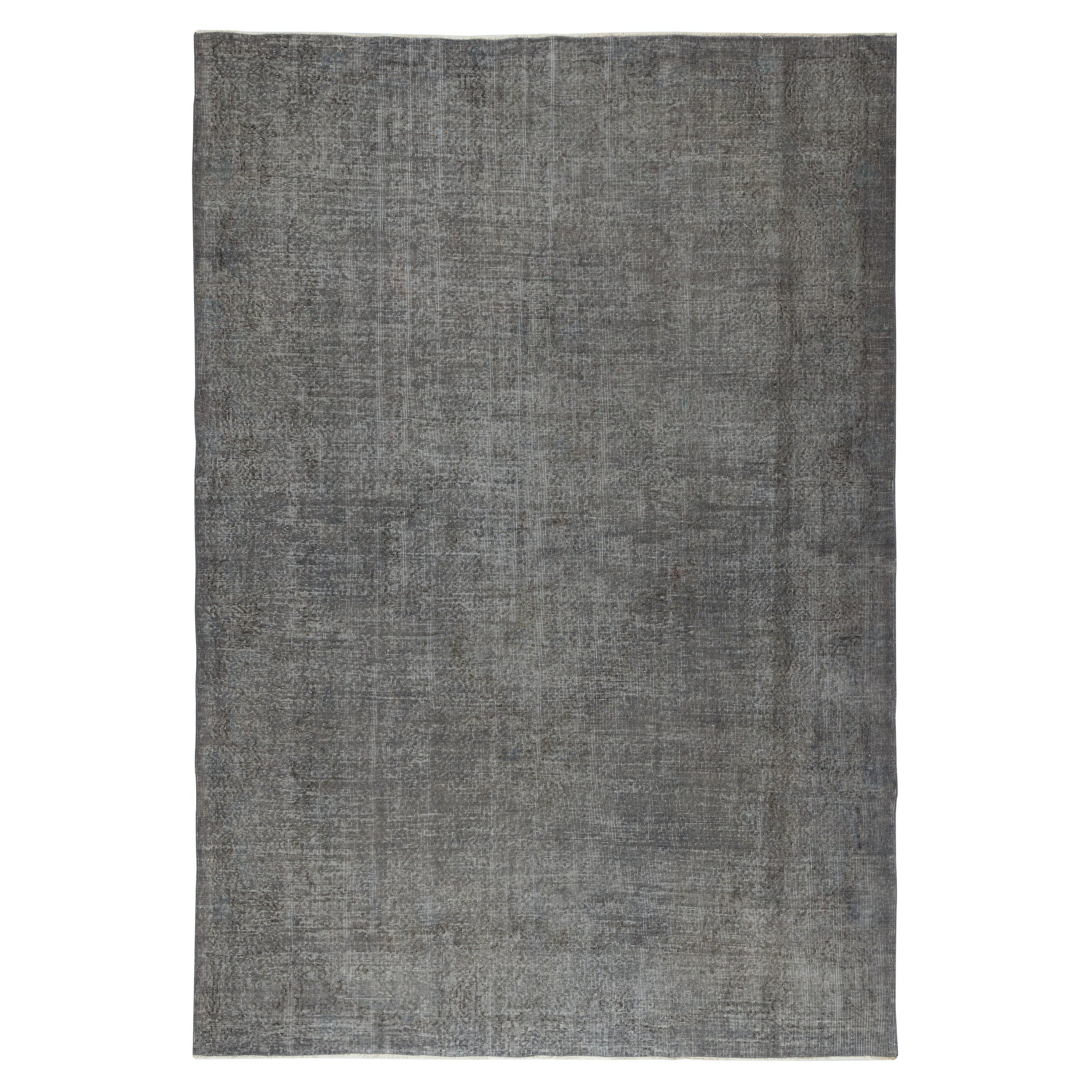 7x10.4 Ft Vintage Rug Overdyed in Gray for Modern Interiors. Fabriqué à la main en Turquie