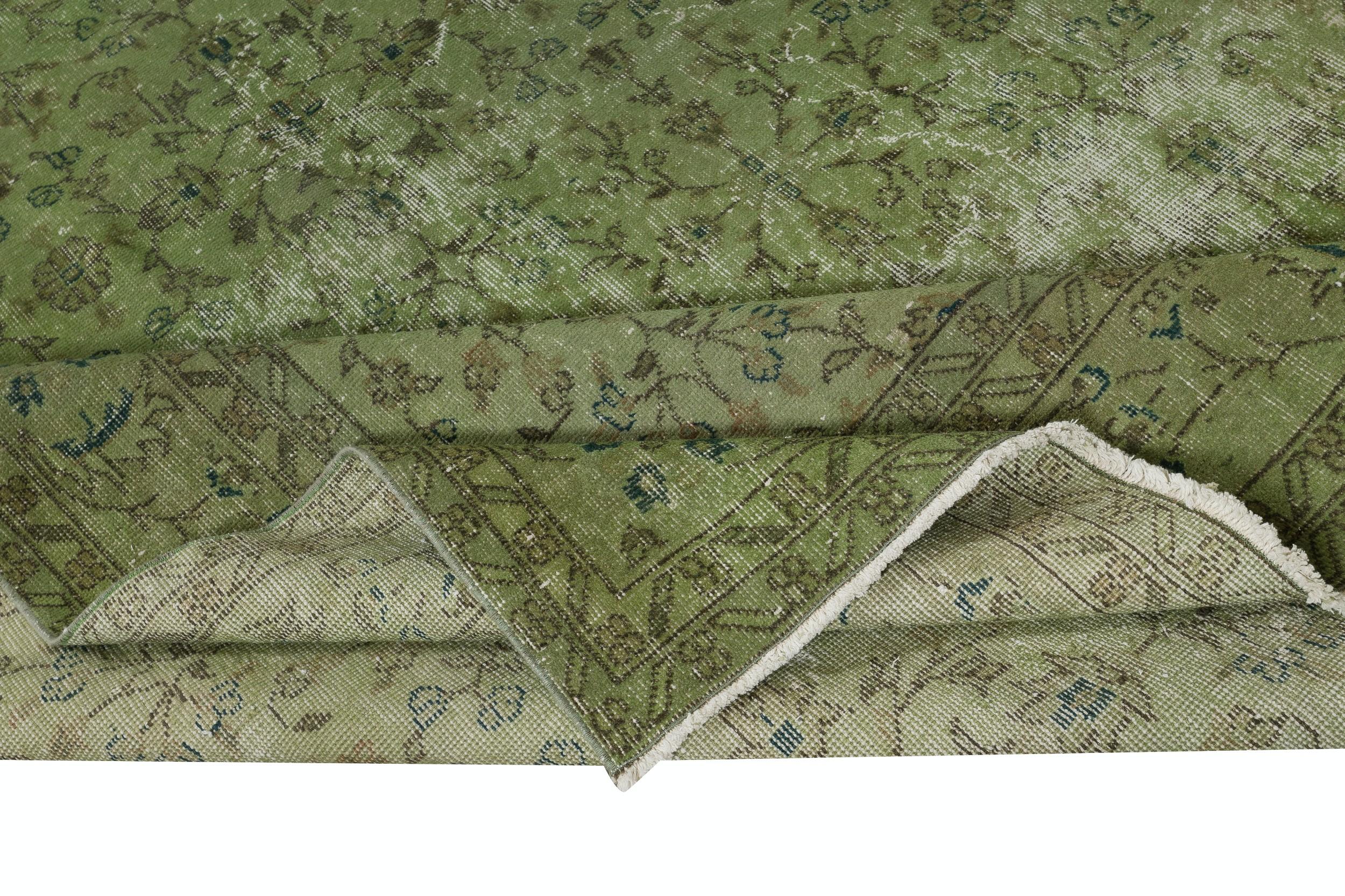 7x10.6 Ft Moderner handgefertigter, geblümt gemusterter, großer türkischer, großer Teppich in grüner Farbe, modern (Türkisch) im Angebot