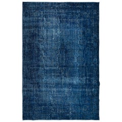 Tappeto moderno di lana blu sovratinto e annodato a mano da 7x10.6 piedi dalla Turchia