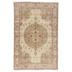 7x10.7 Ft Anatolischer Vintage-Teppich mit Medaillon-Design. Handgefertigter Teppich in Beige