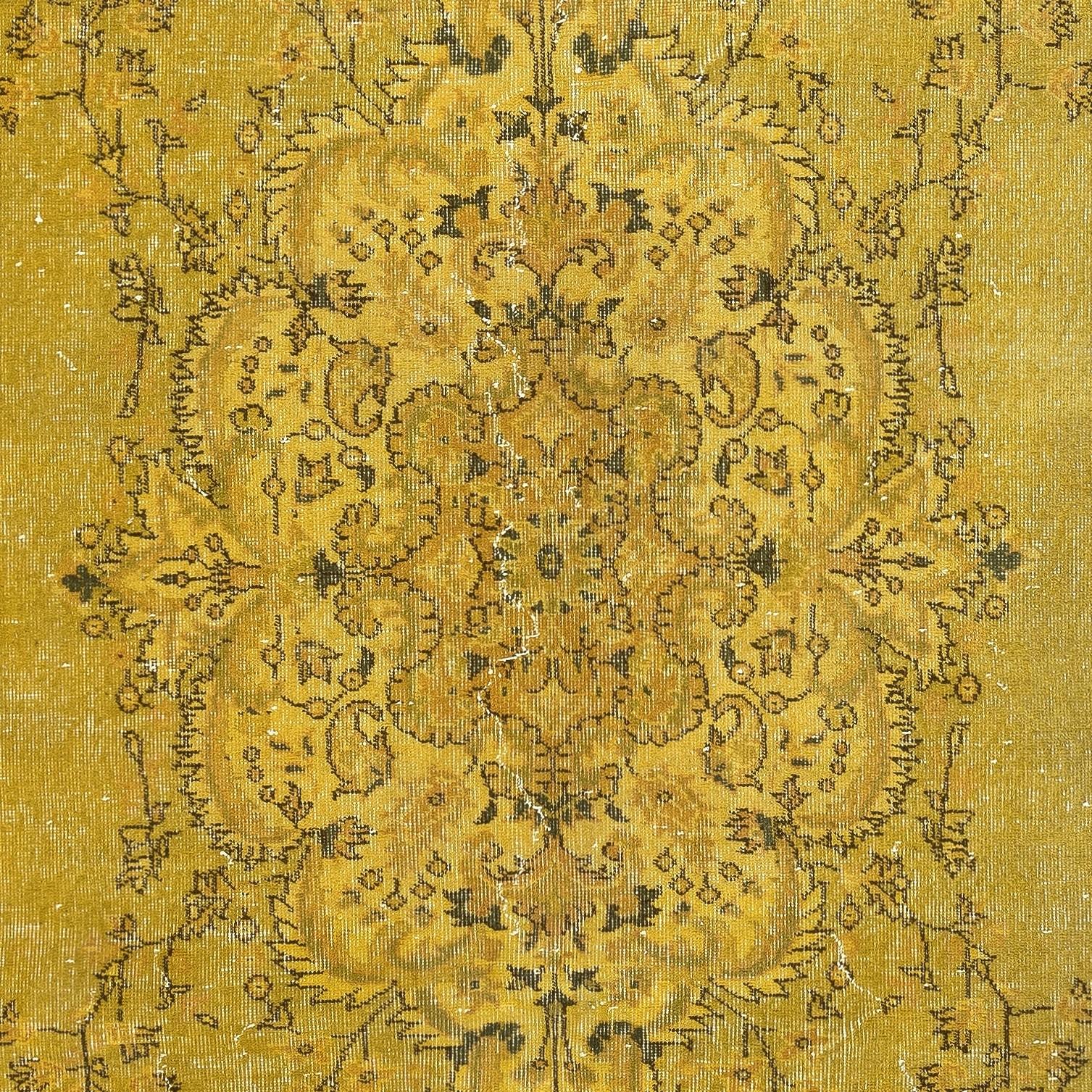 7x10.8 Ft Yellow Hand Knotted Turkish Area Rug. Medallion Design Large Carpet In Good Condition For Sale In Spring Valley, NY