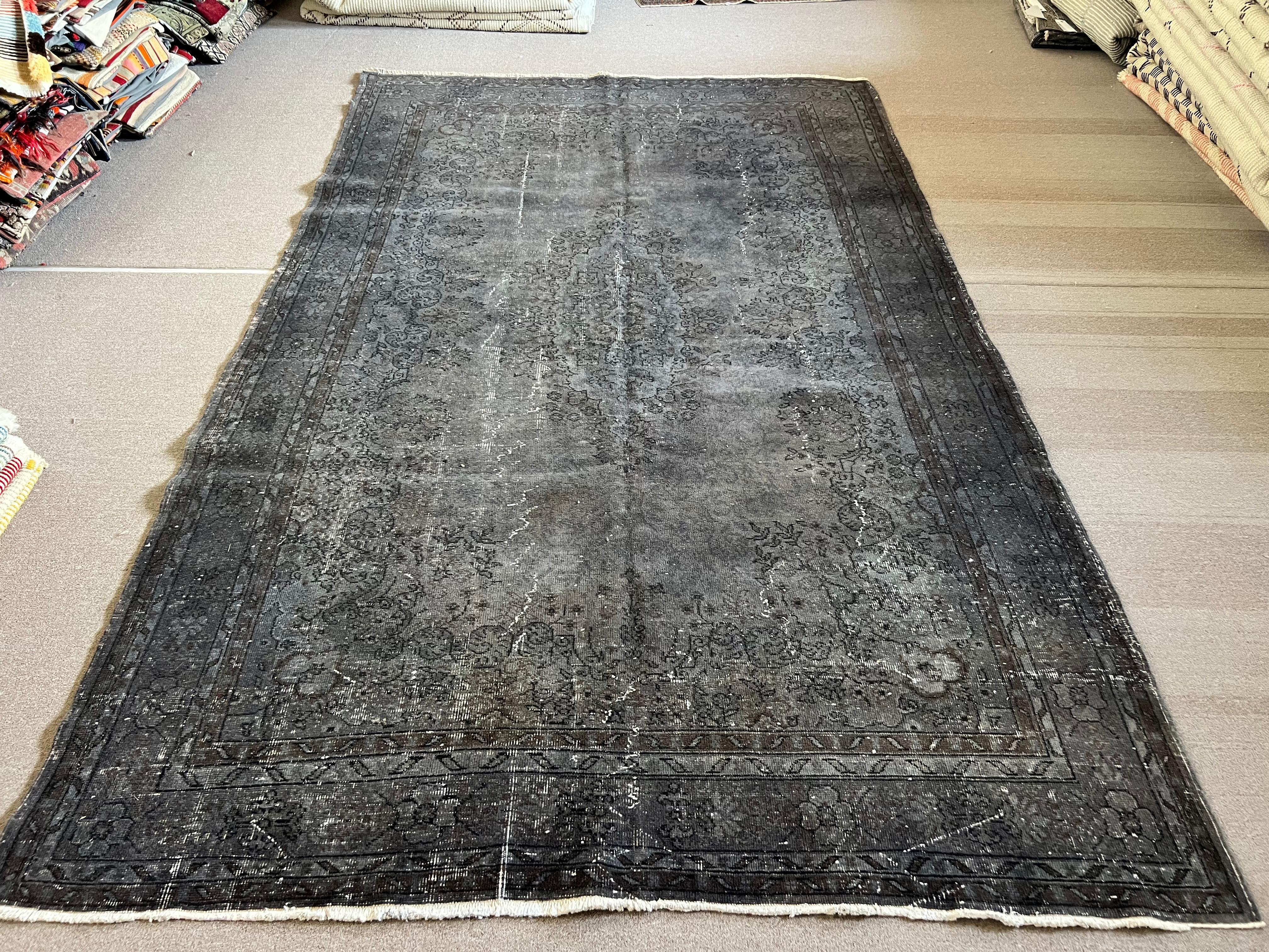 Tappeto di lana turca 7x11 Ft fatto a mano in grigio e marrone. Tappeto moderno riciclato in vendita 1