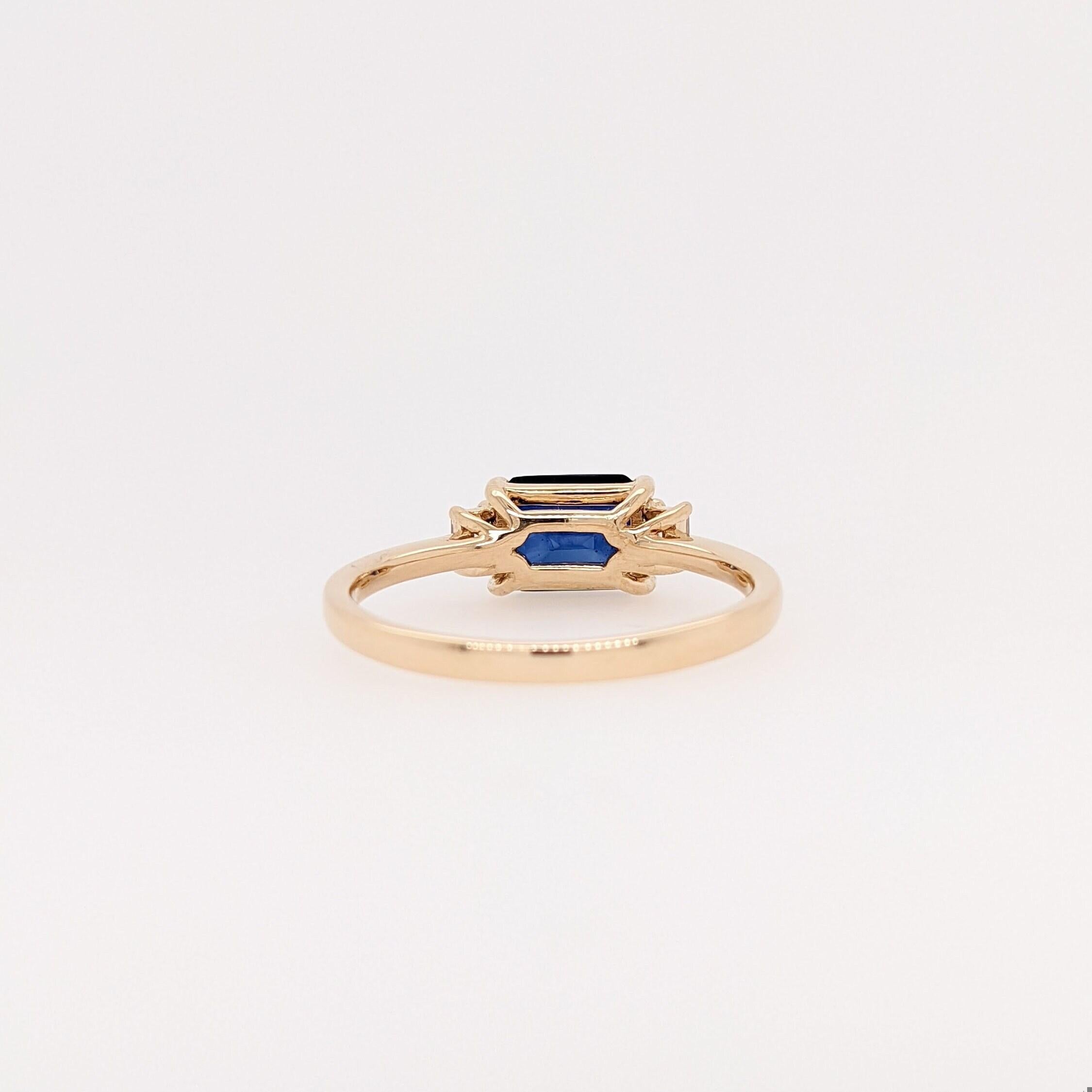 7x5mm, 1.3cts East West Sapphire Ring w Earth Mined Diamonds in Solid 14K Gold For Sale 3