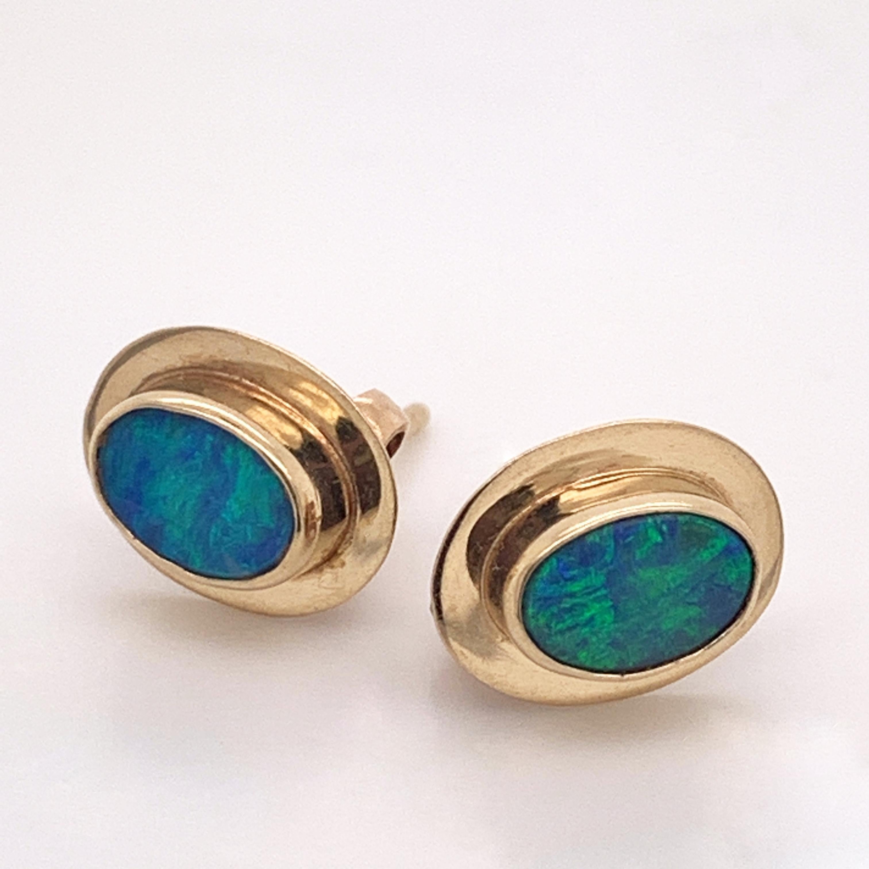 opal gold studs