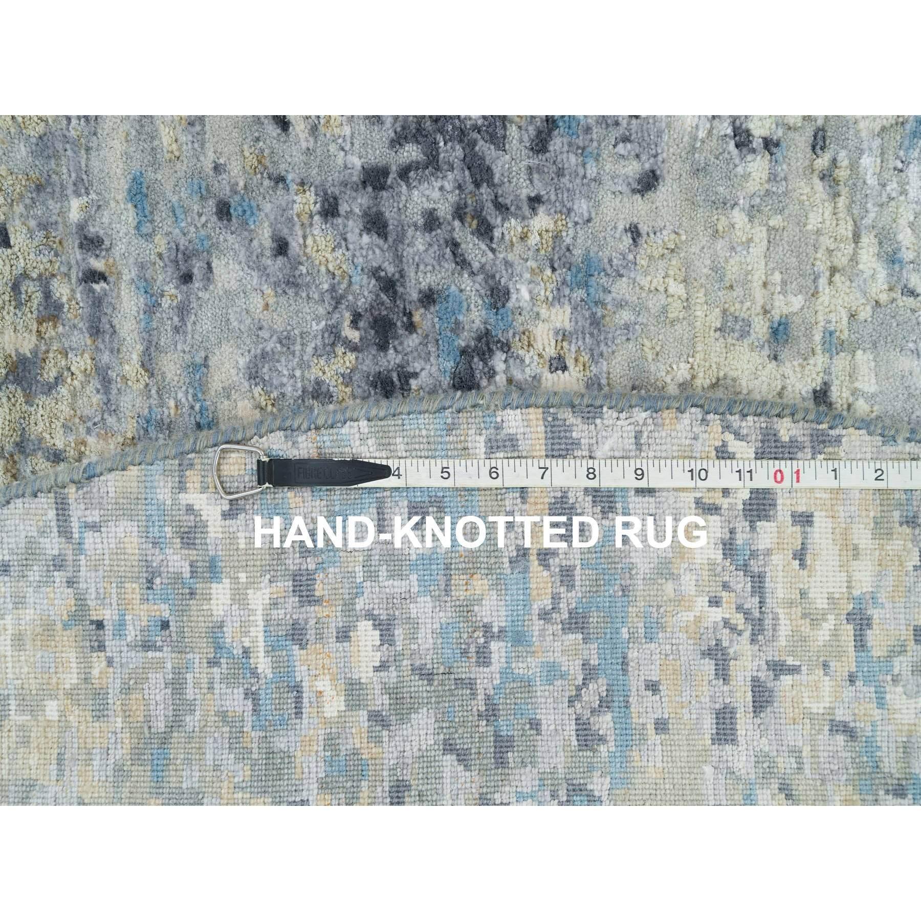 7'x7' Blue Gray Wool & Silk Hand Knotted Abstract Round Oriental Rug For Sale 1