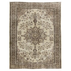 7x9 Ft Vintage handgefertigter anatolischer Teppich in Beige. Ideal für Büro und Zuhause