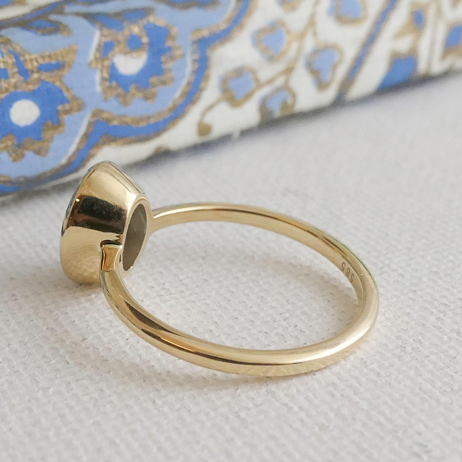 Bague aigue-marine de 7 x 9 mm en or jaune 14 carats - Taille 7 Pour femmes en vente