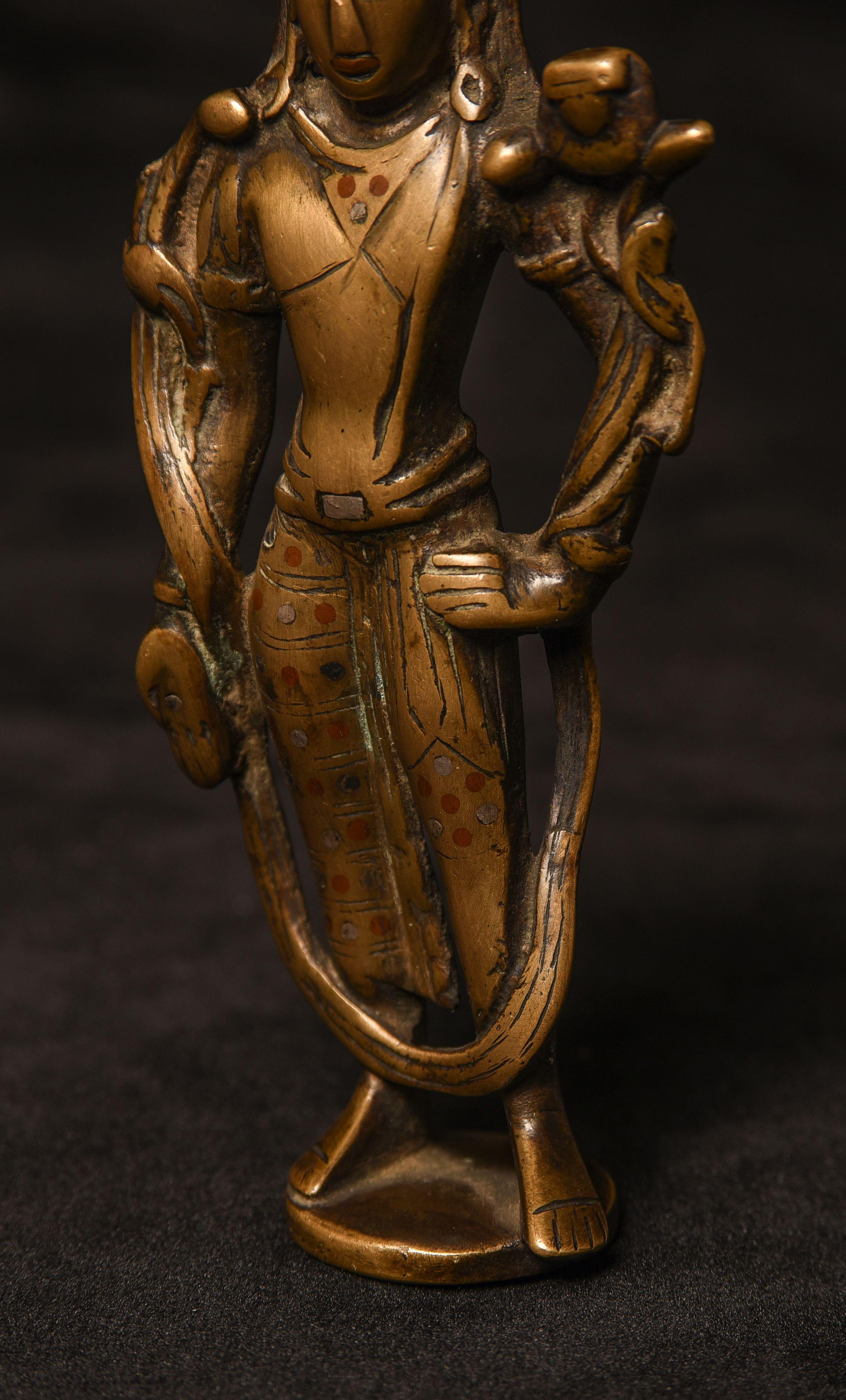 Bodhisattva avec un véritable charisme - mystère en vente 1