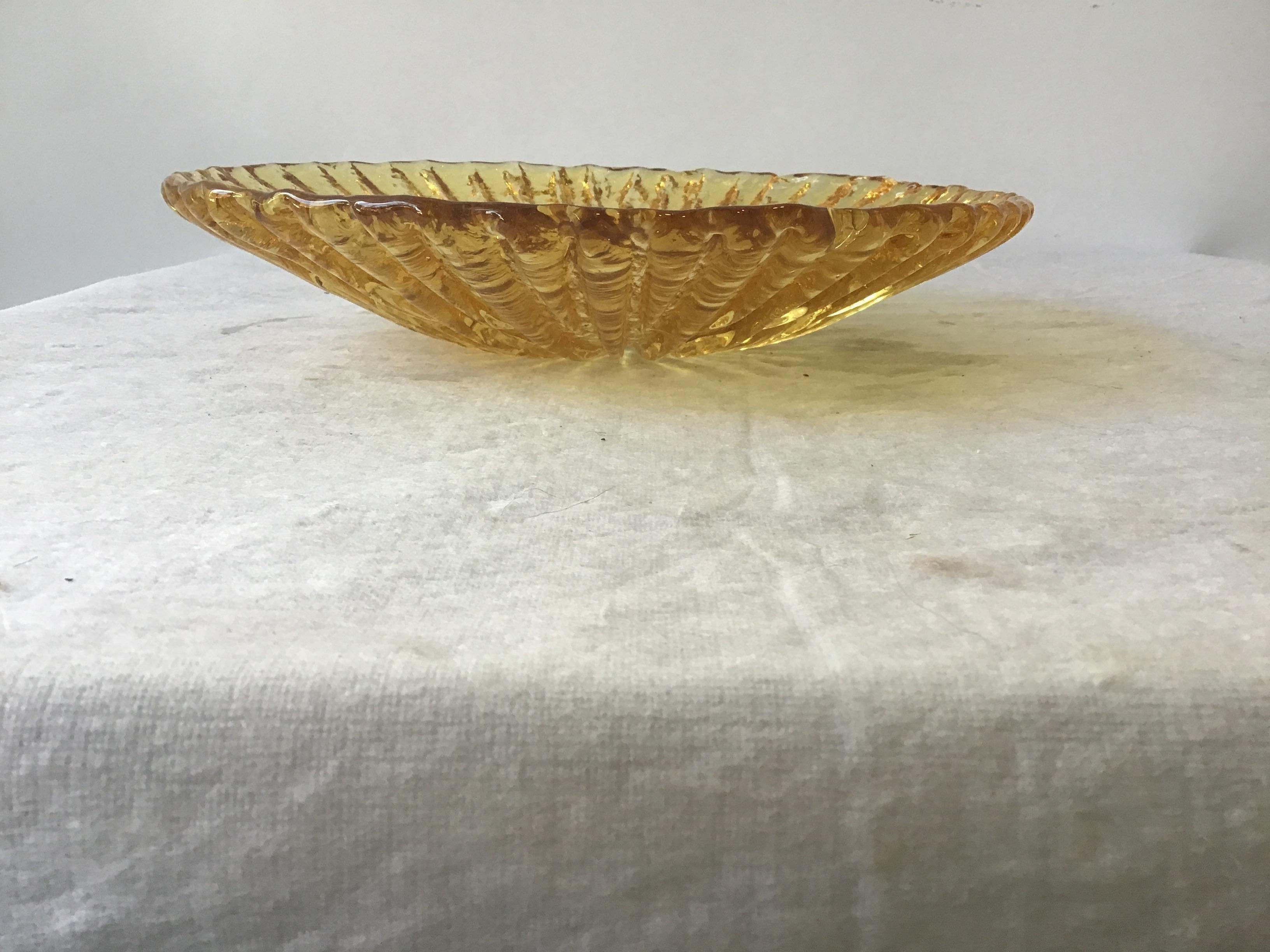 2,   1960er Jahre Flush Mounted Gold  Muranoglas-Leuchten aus Muranoglas (Glaskunst) im Angebot