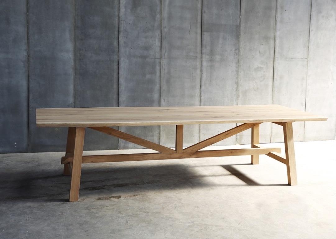 Table de salle à manger classique belge en chêne massif 8'-2
