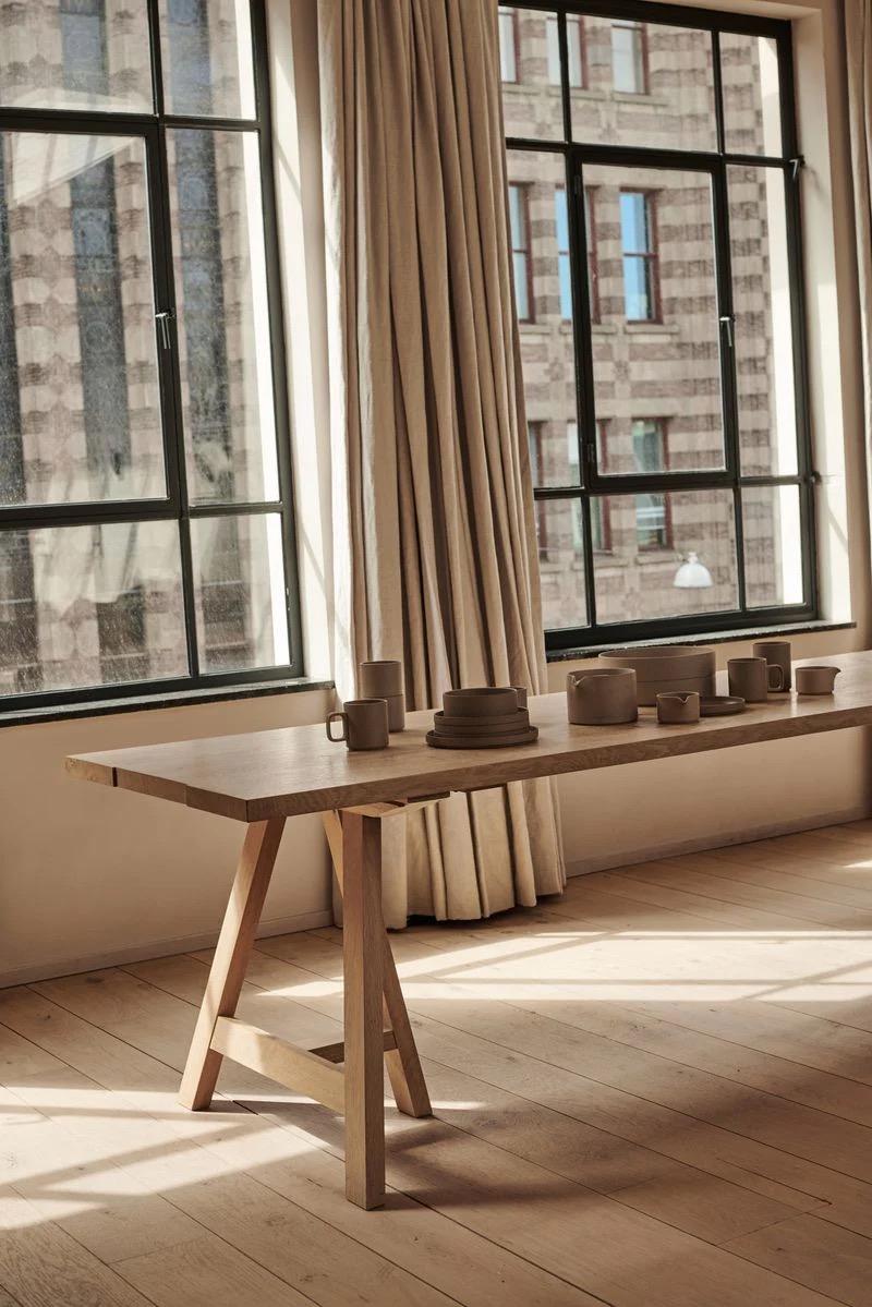 Mesa de Comedor con Caballete Belga de Roble Macizo de 8'-5 en venta 3